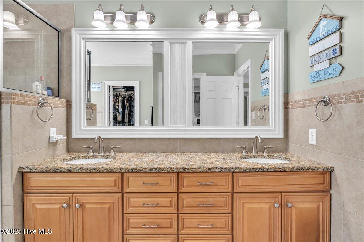 10248 Mariners Cove Court