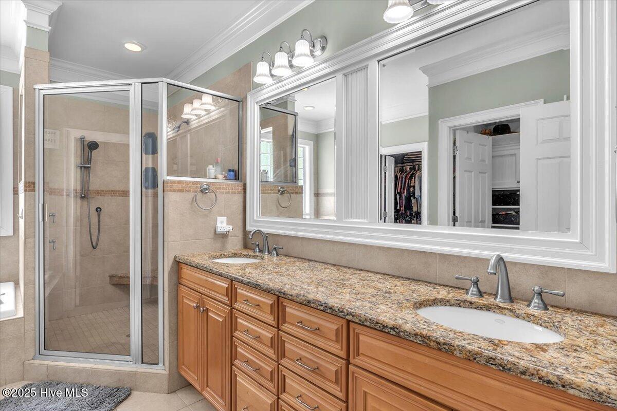 10248 Mariners Cove Court