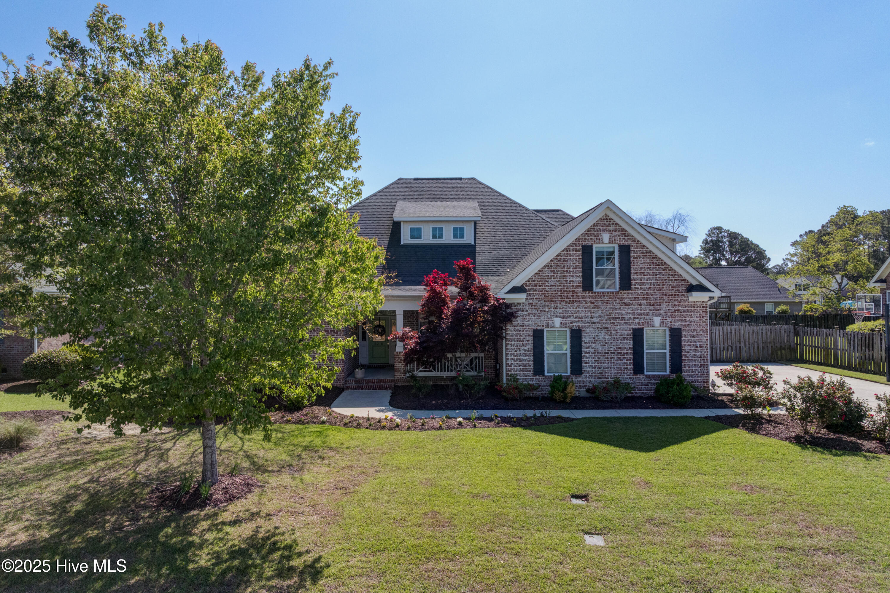 5215 Lone Eagle Court