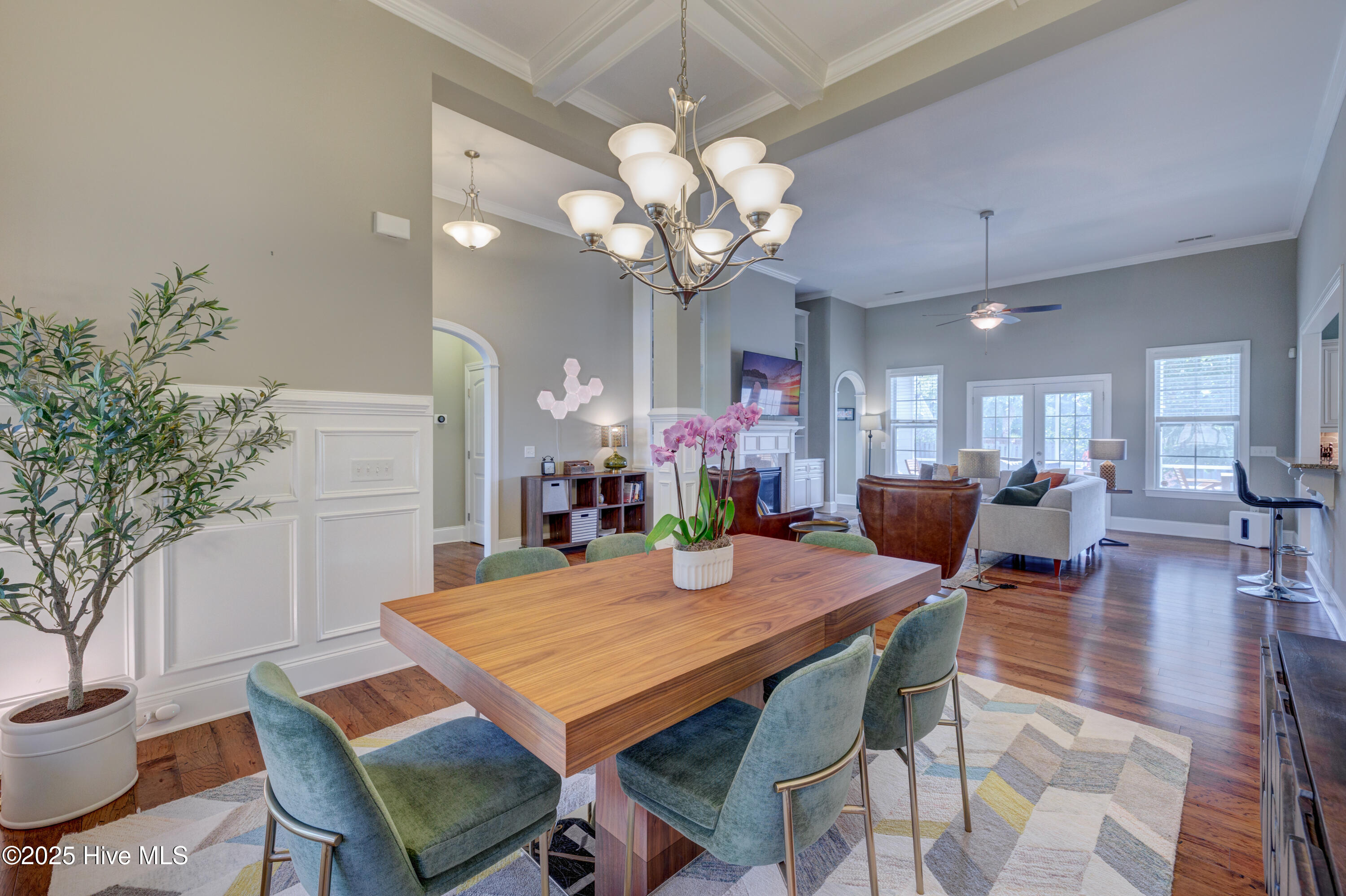 5215 Lone Eagle Court