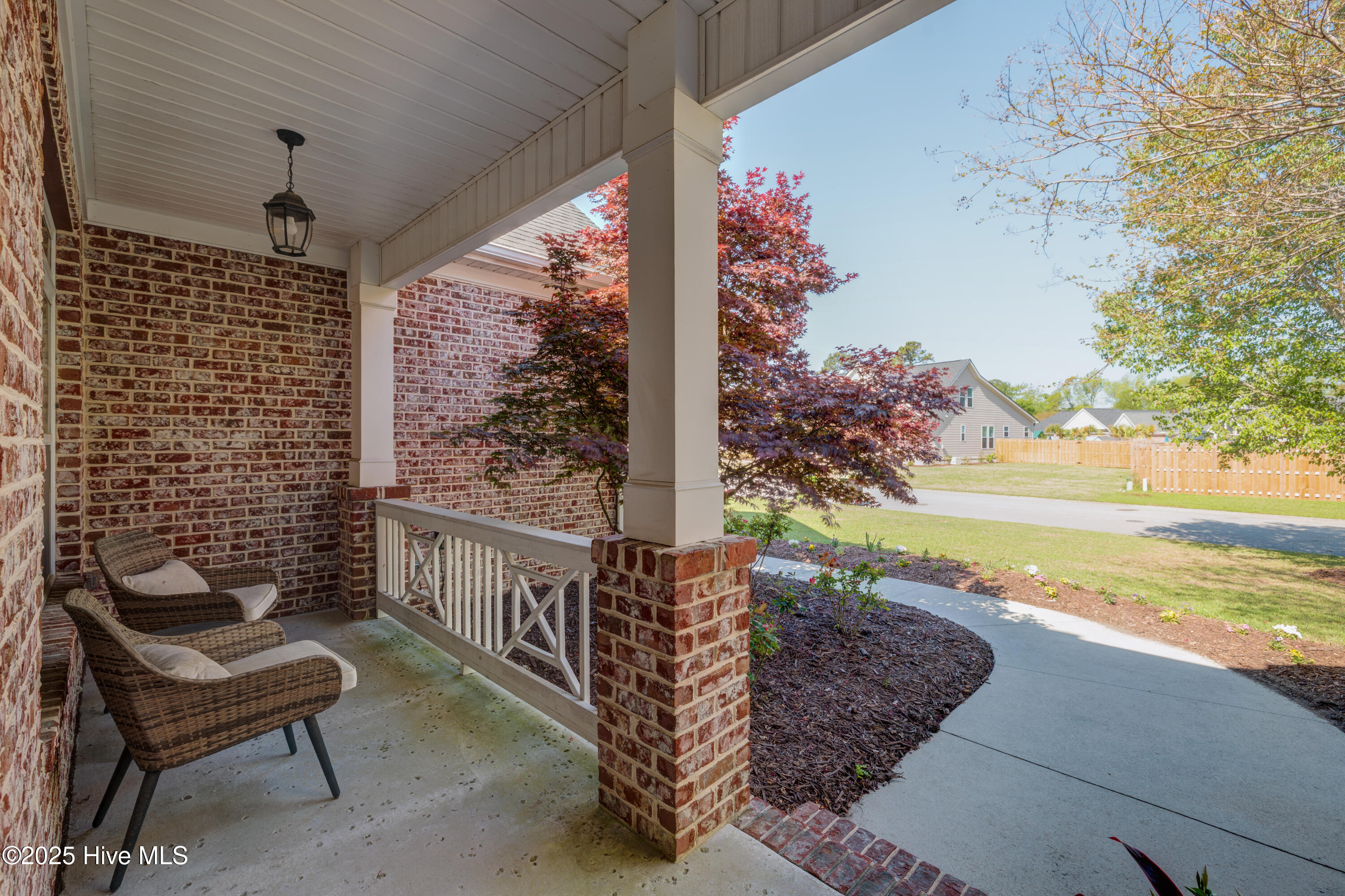 5215 Lone Eagle Court