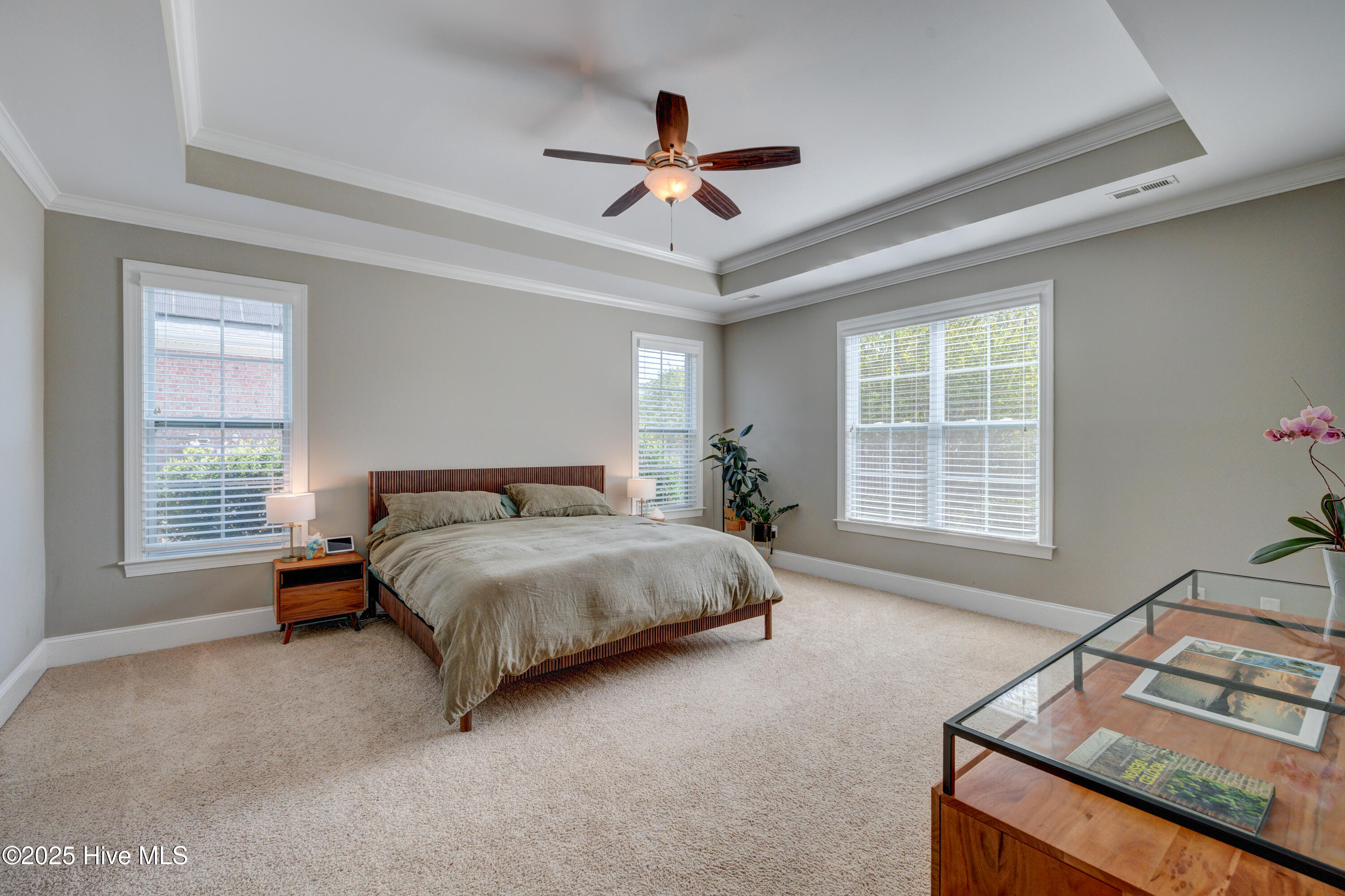 5215 Lone Eagle Court