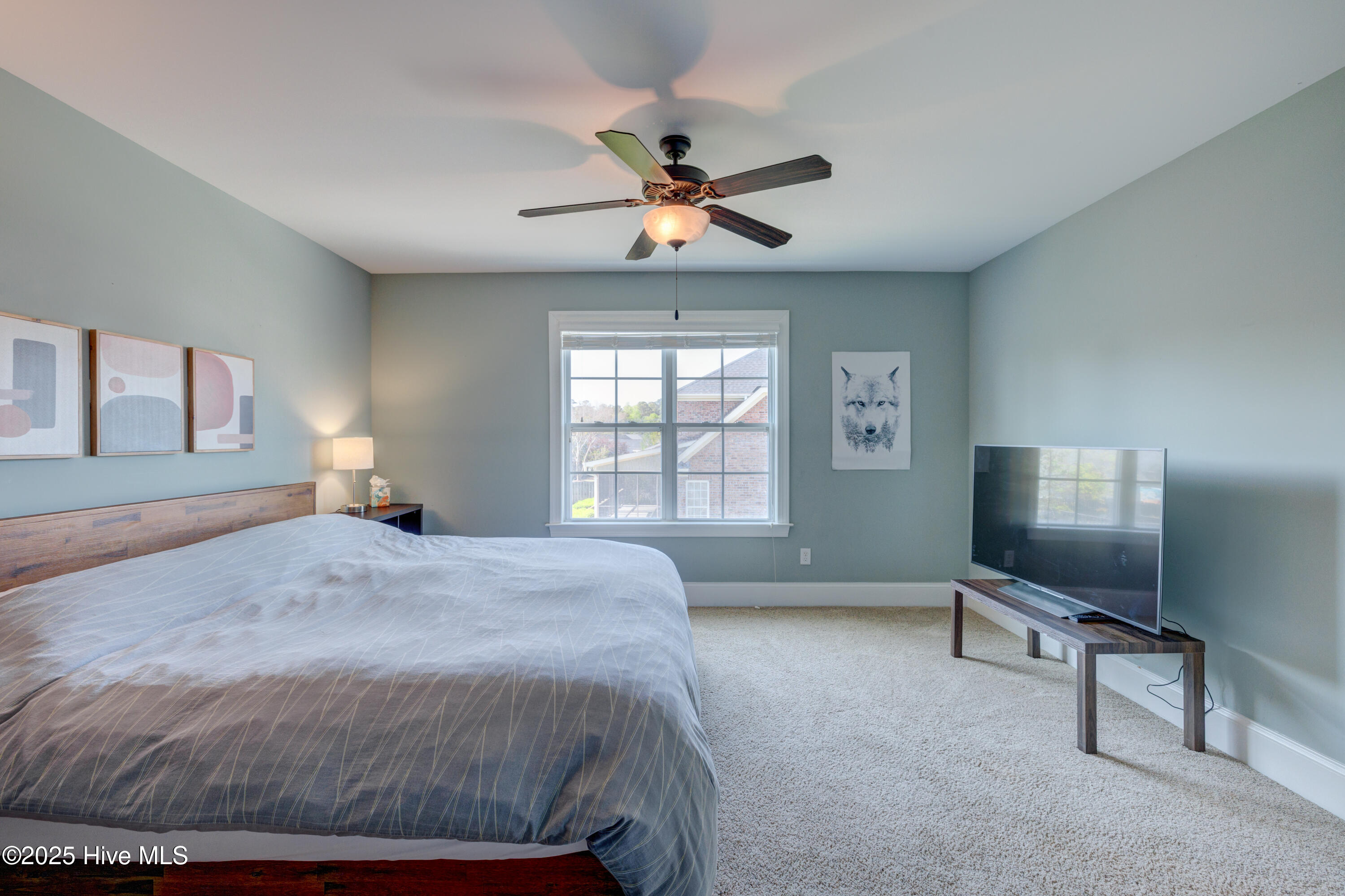 5215 Lone Eagle Court