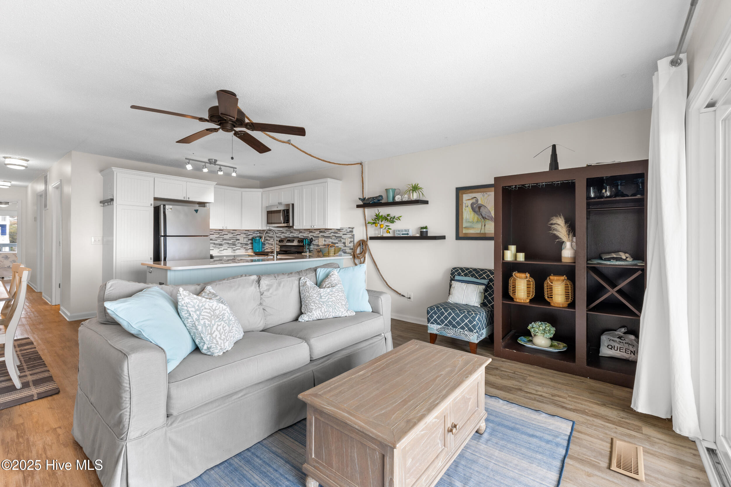 1225 Lake Park Boulevard S, 1a