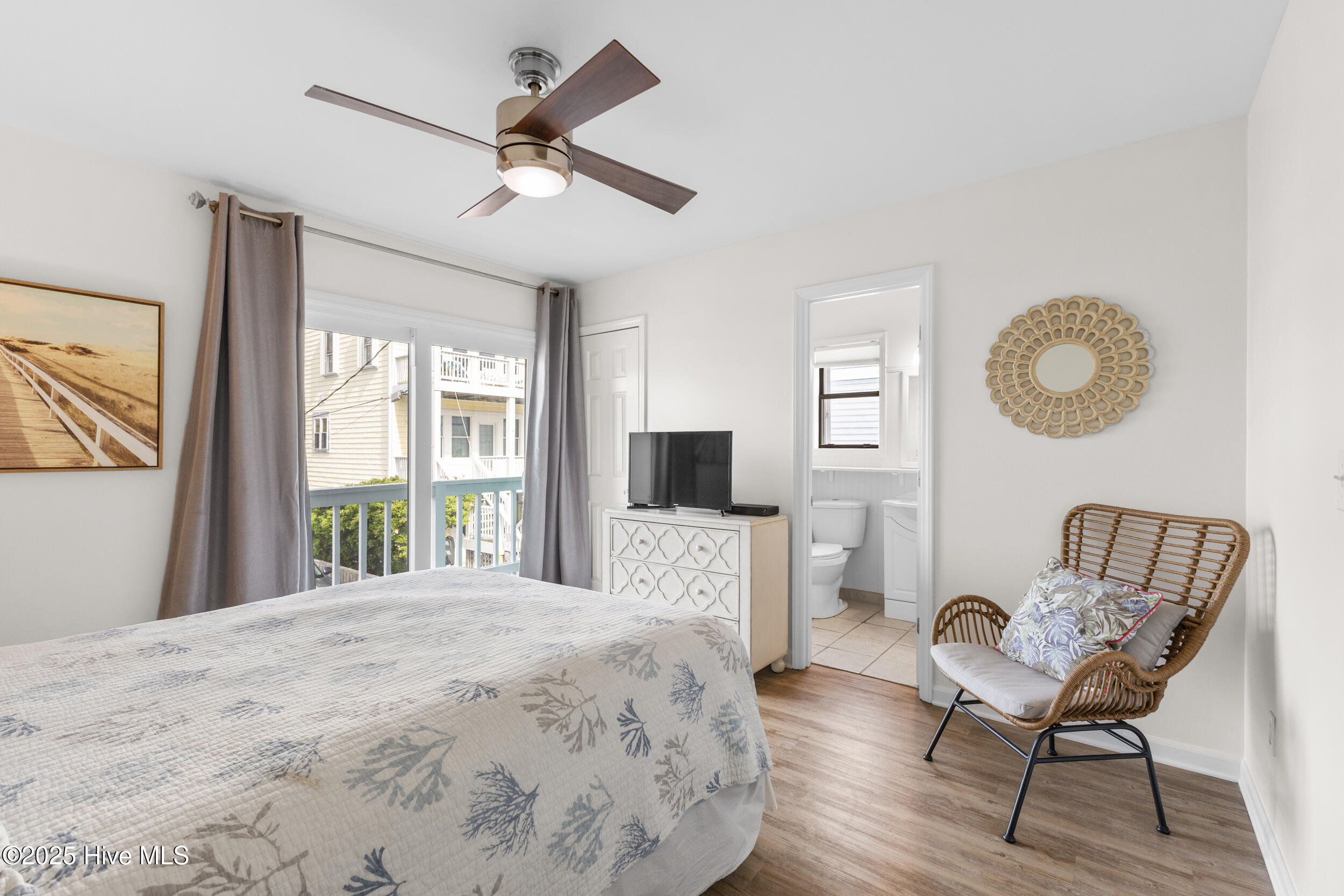 1225 Lake Park Boulevard S, 1a