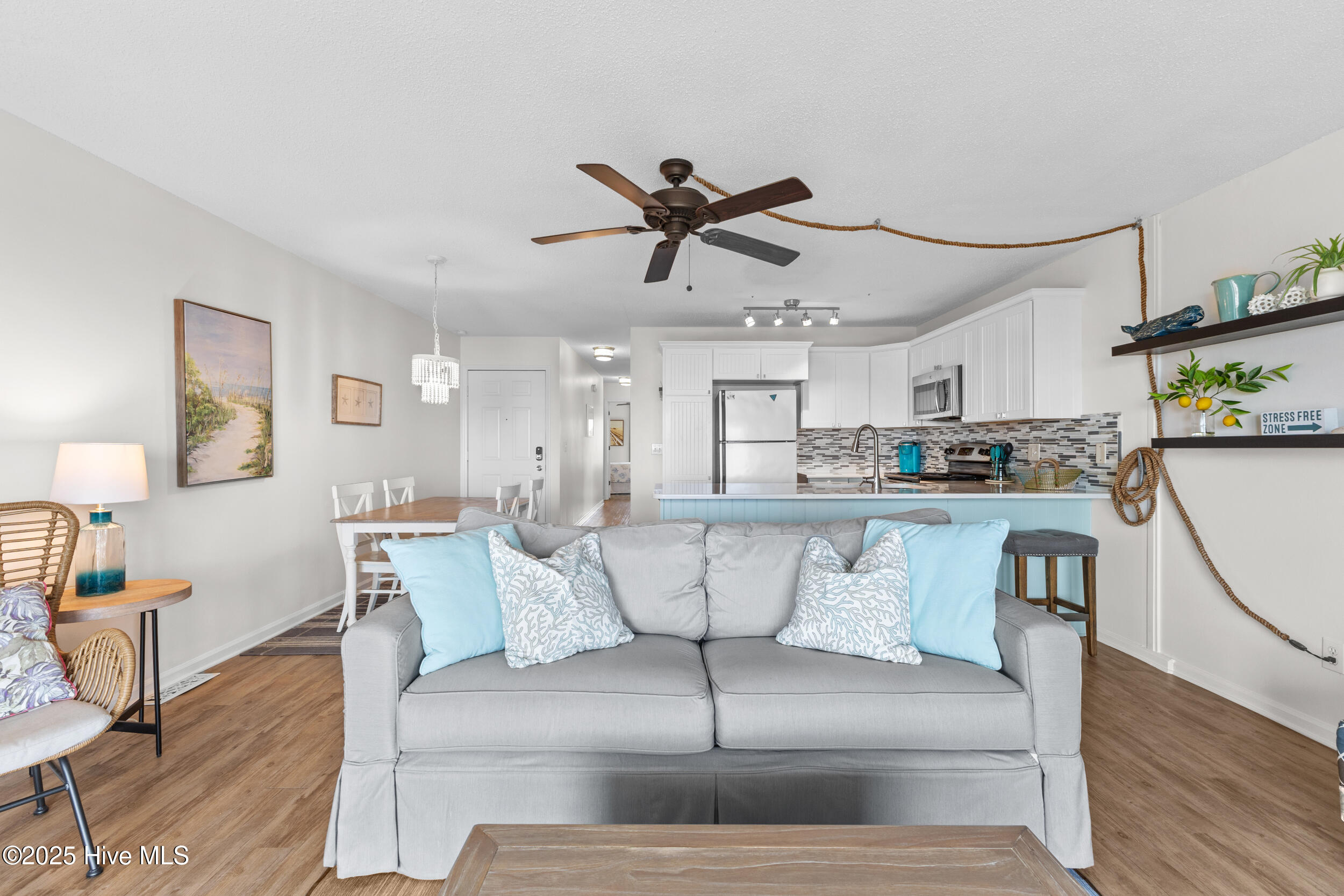 1225 Lake Park Boulevard S, 1a