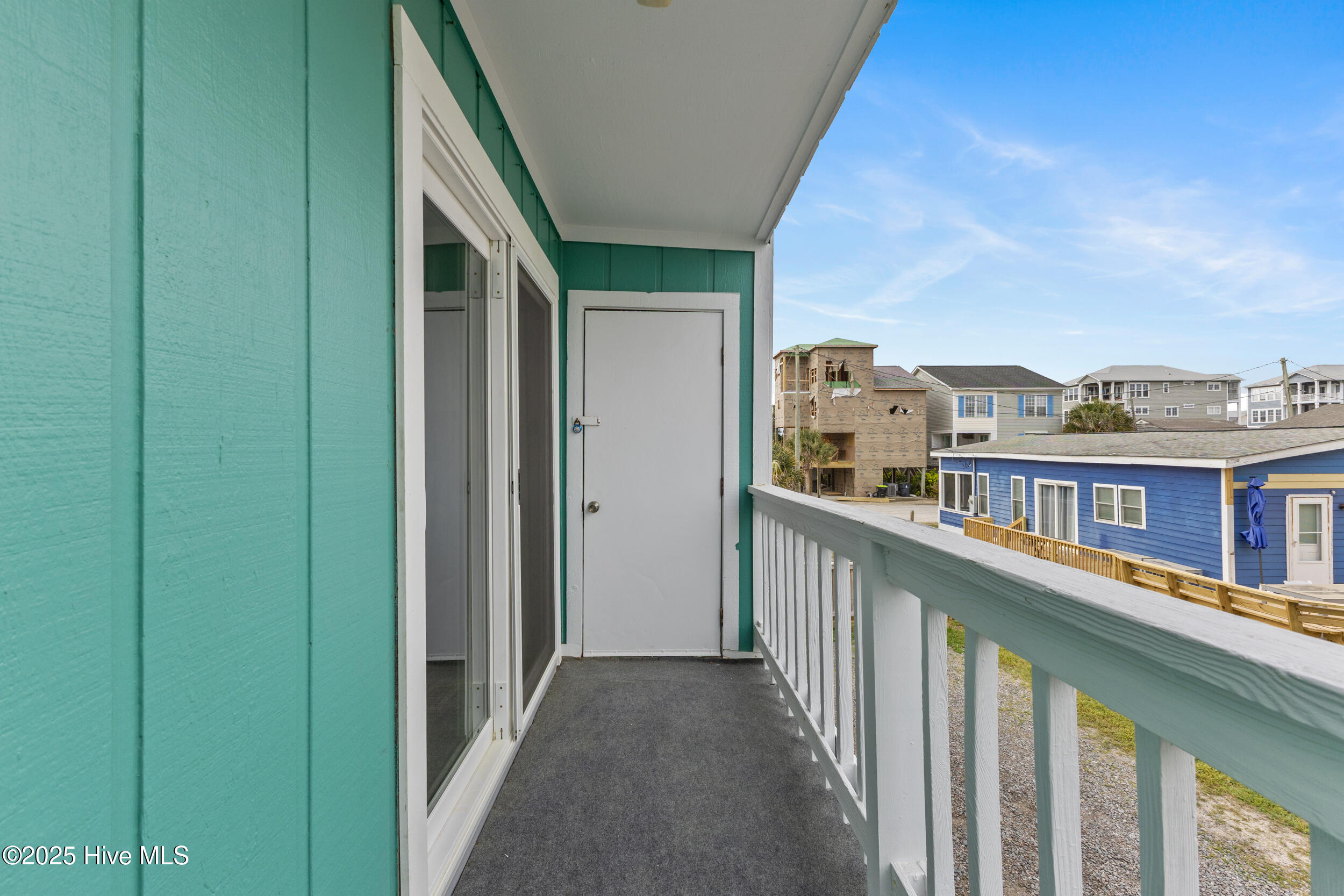 1225 Lake Park Boulevard S, 1a