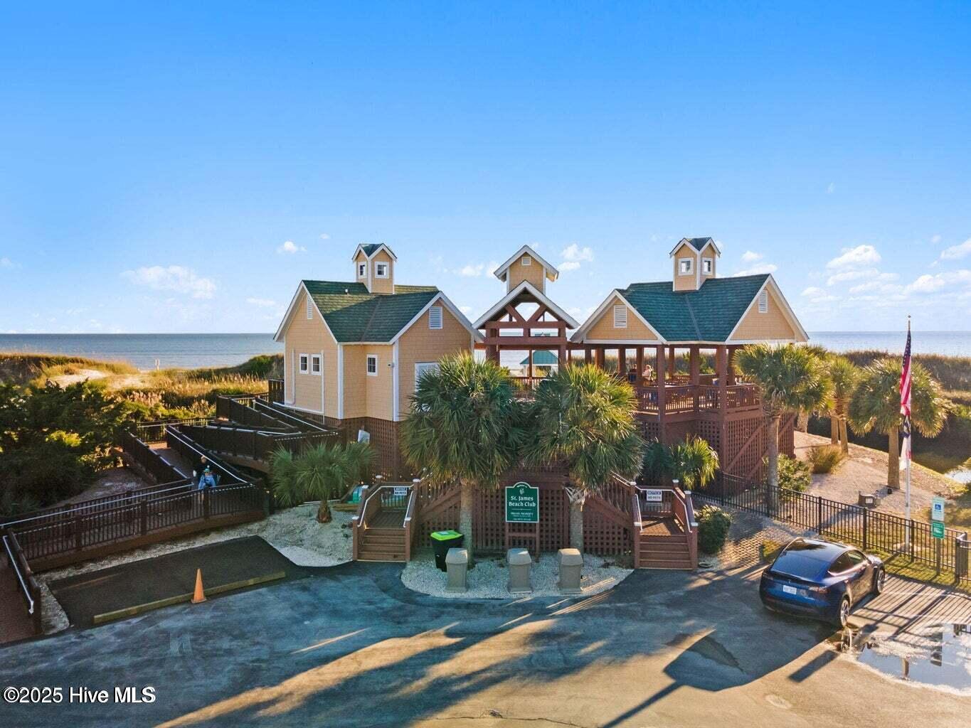 3584 Members Club Boulevard