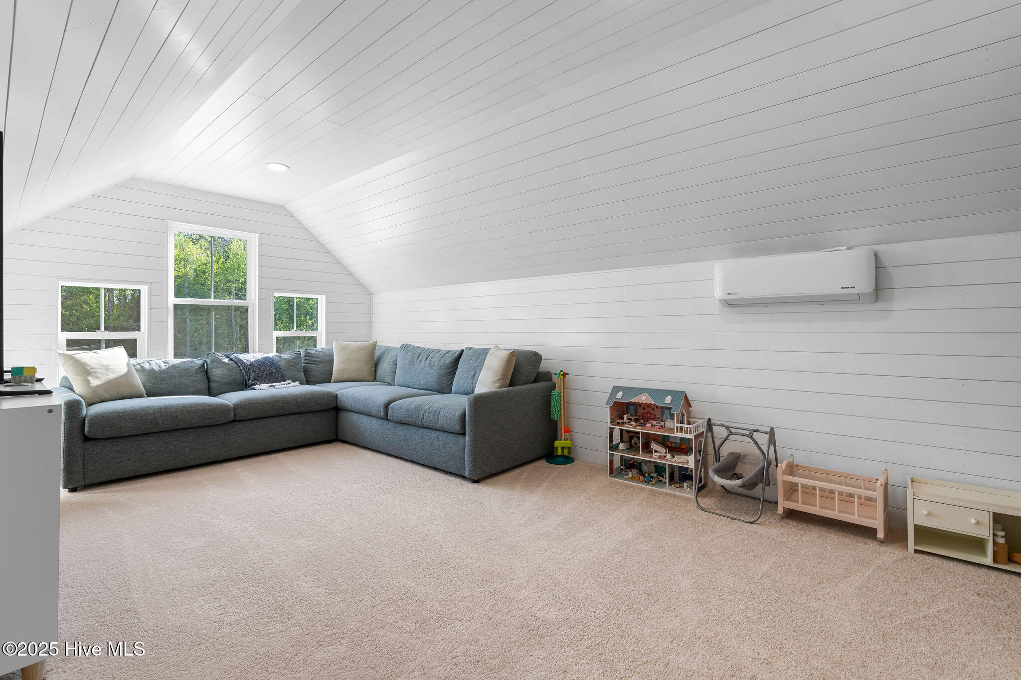 6907 Campbells Ridge Drive SE