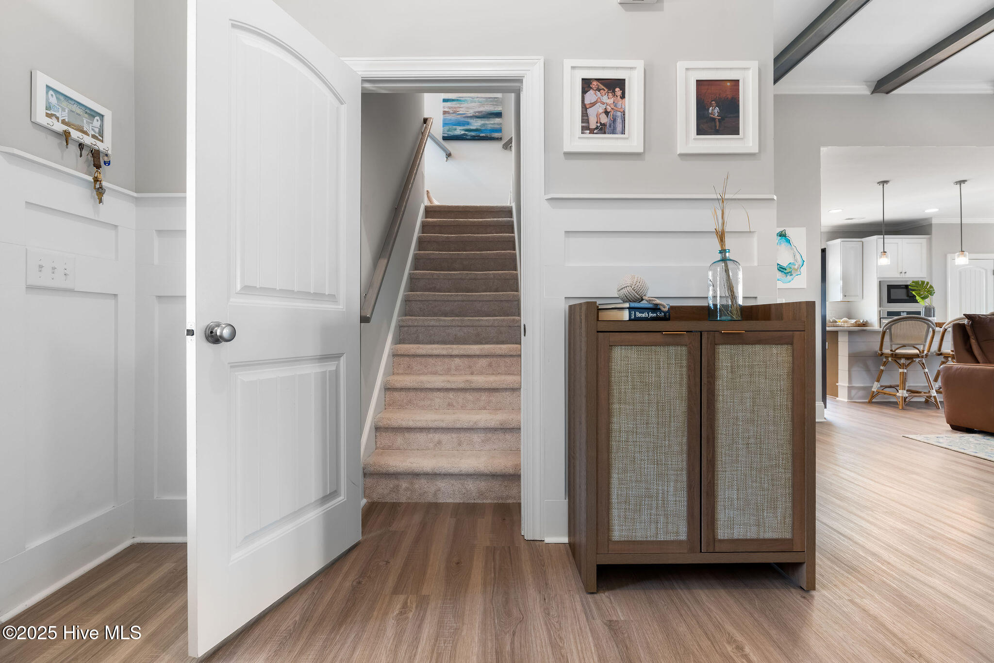 6907 Campbells Ridge Drive SE