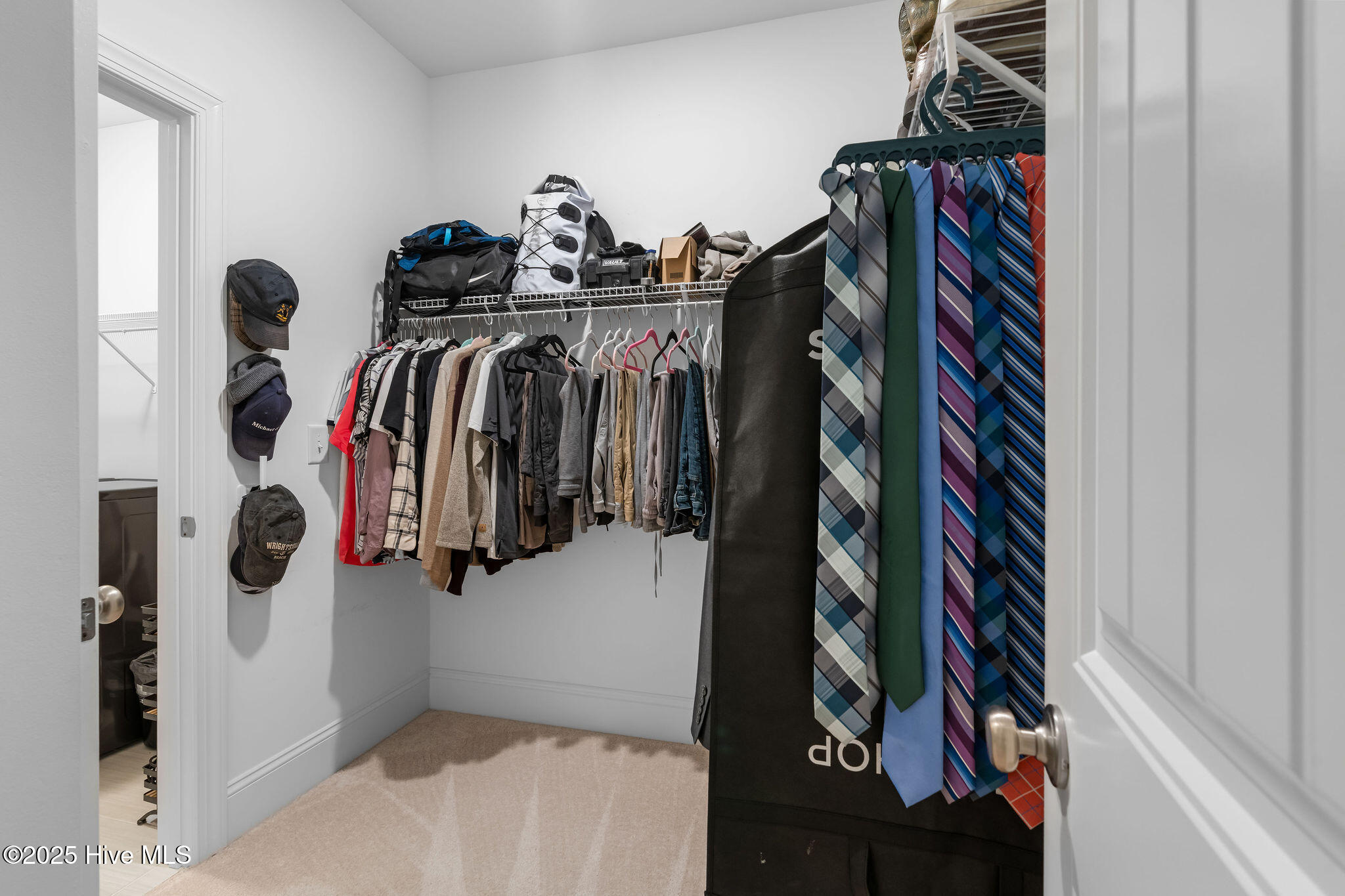 6907 Campbells Ridge Drive SE