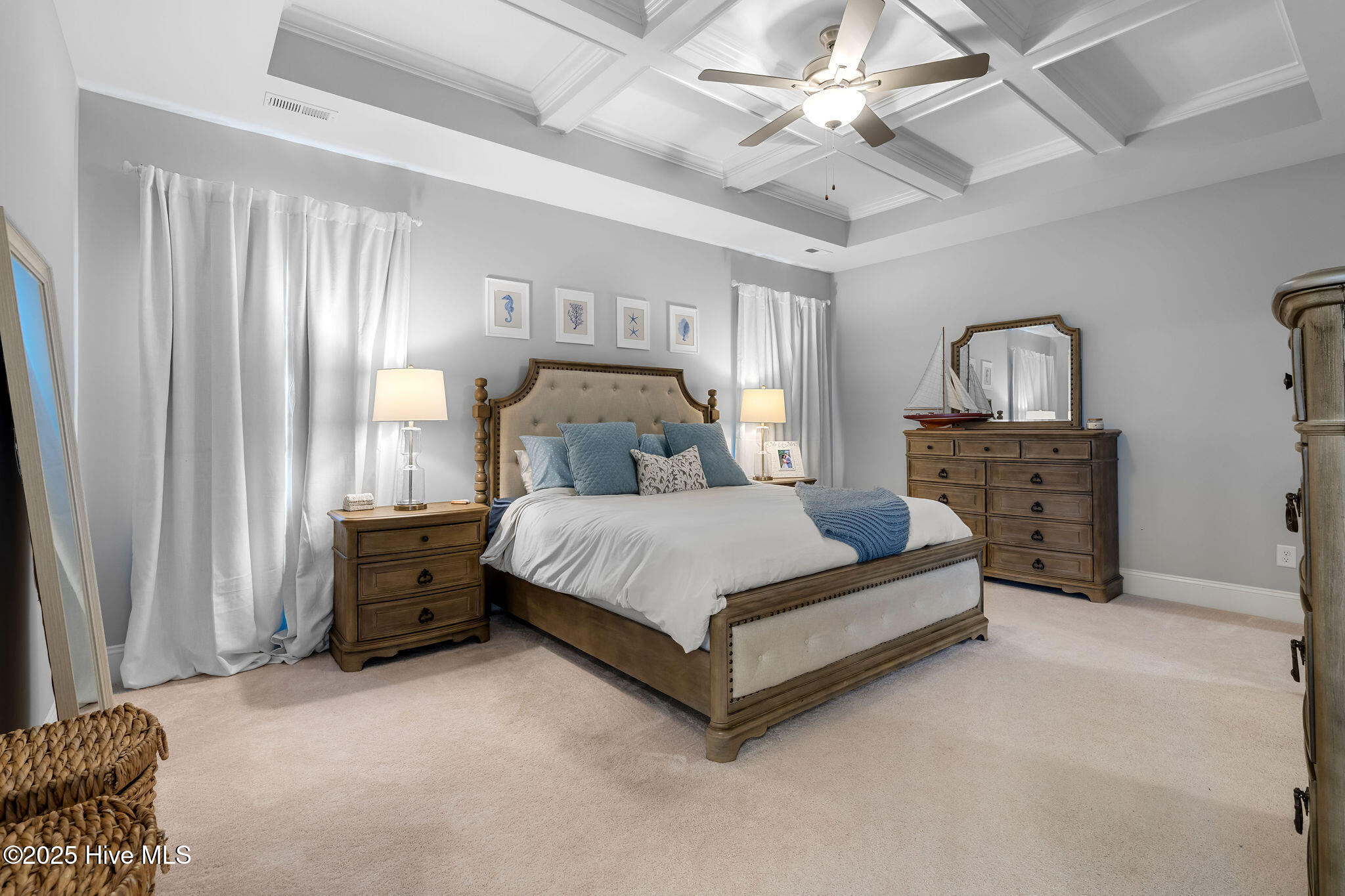 6907 Campbells Ridge Drive SE