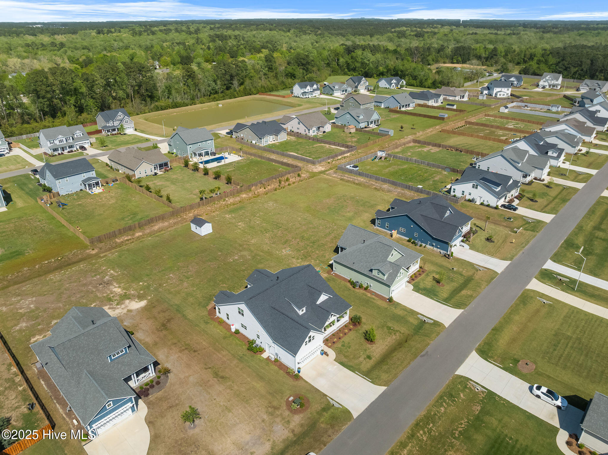 6907 Campbells Ridge Drive SE