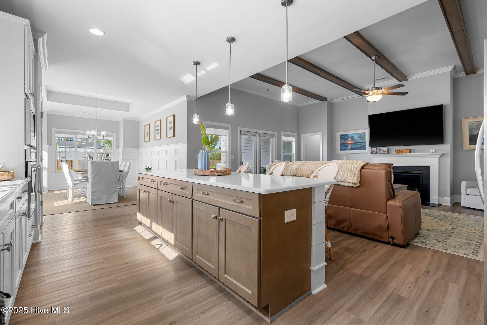 6907 Campbells Ridge Drive SE