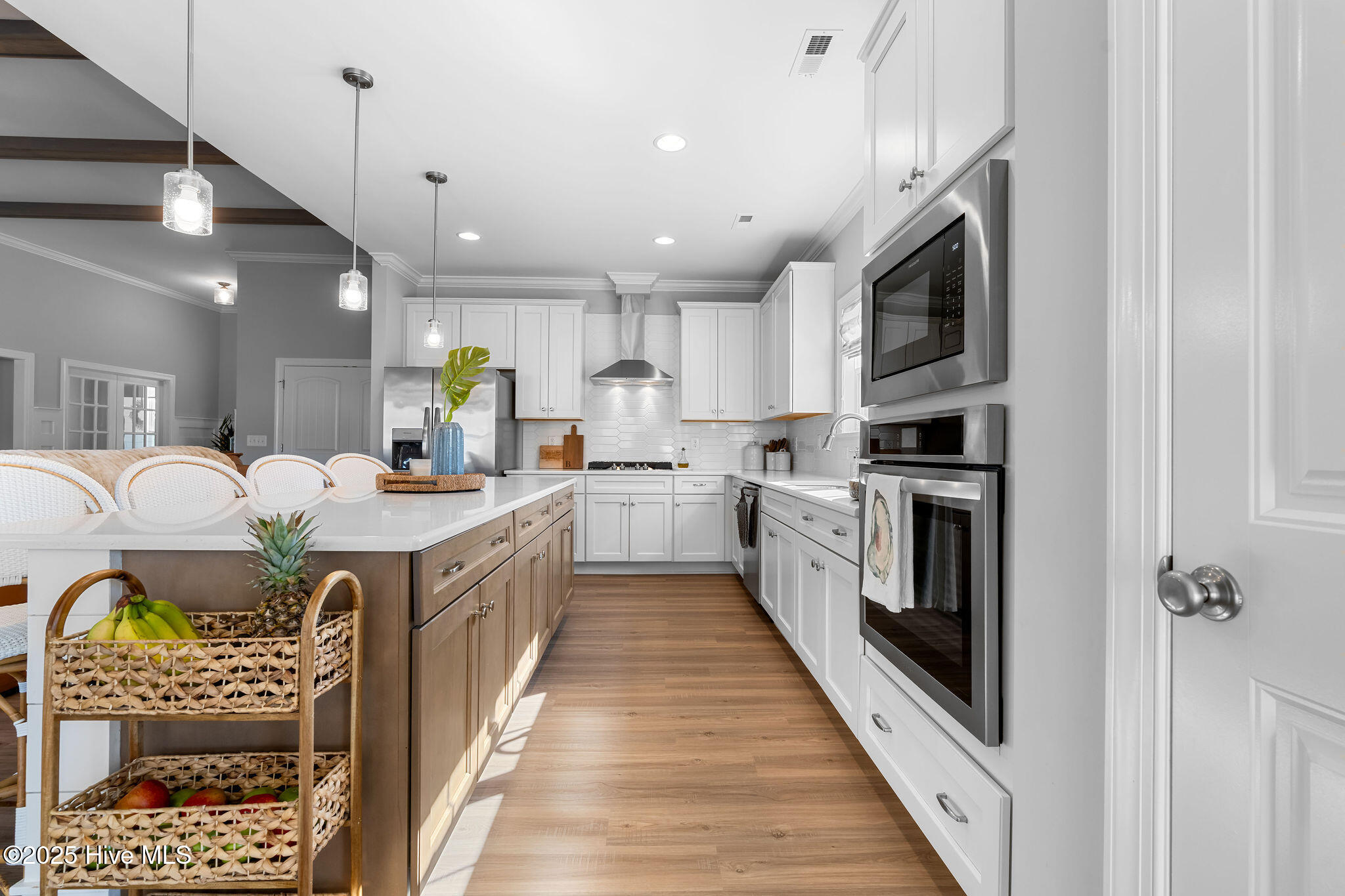 6907 Campbells Ridge Drive SE