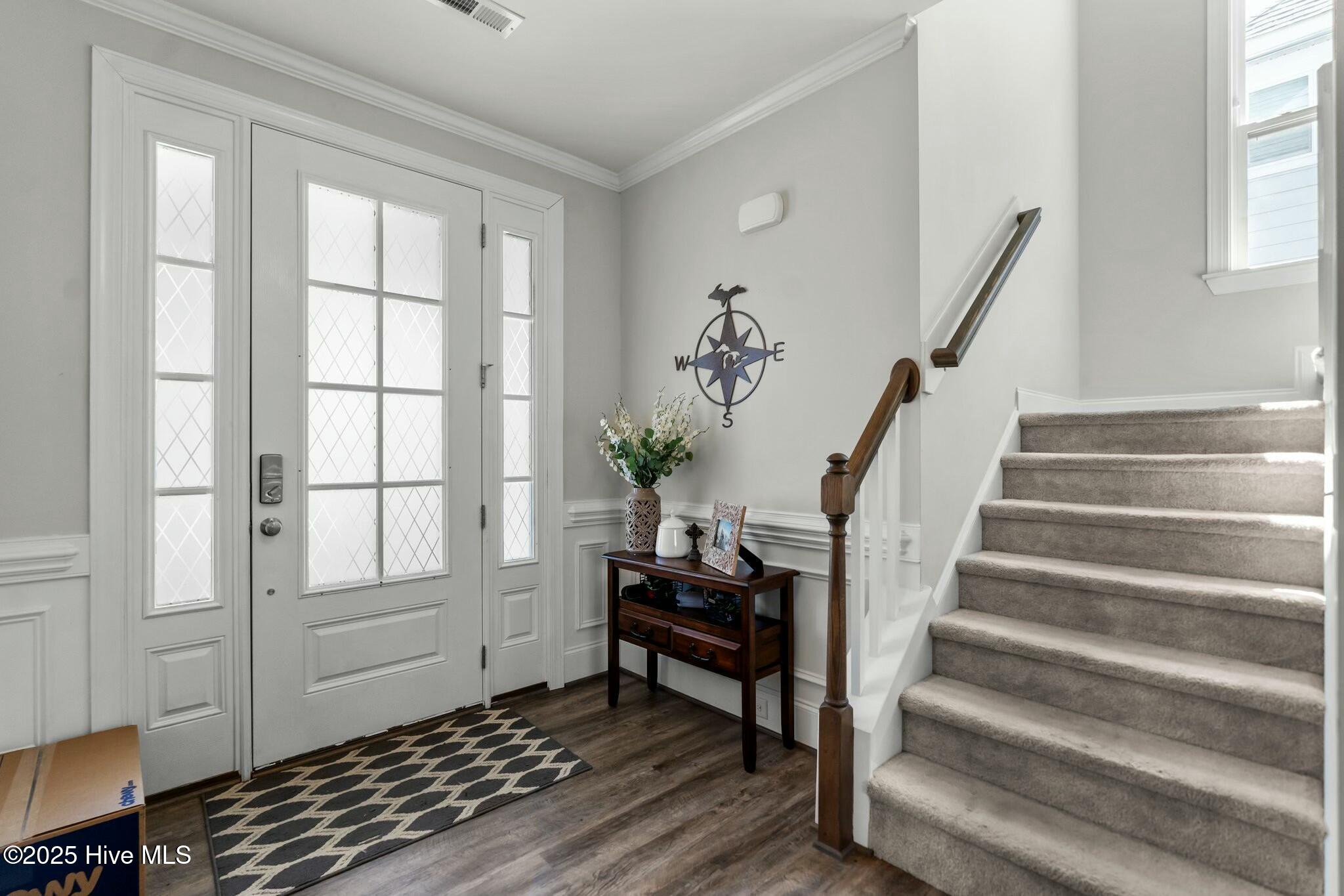 10 E Cloverfield Lane