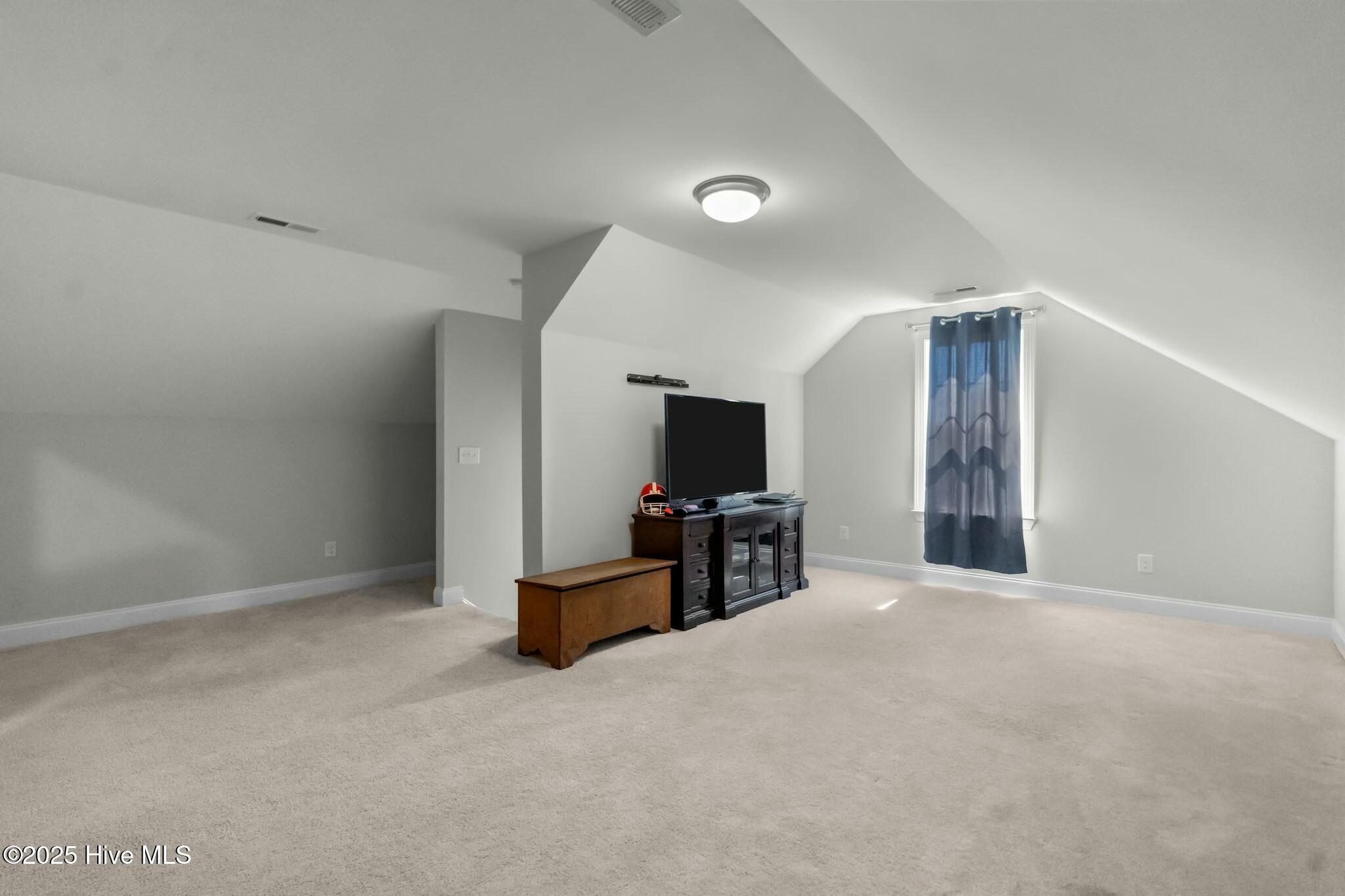 10 E Cloverfield Lane