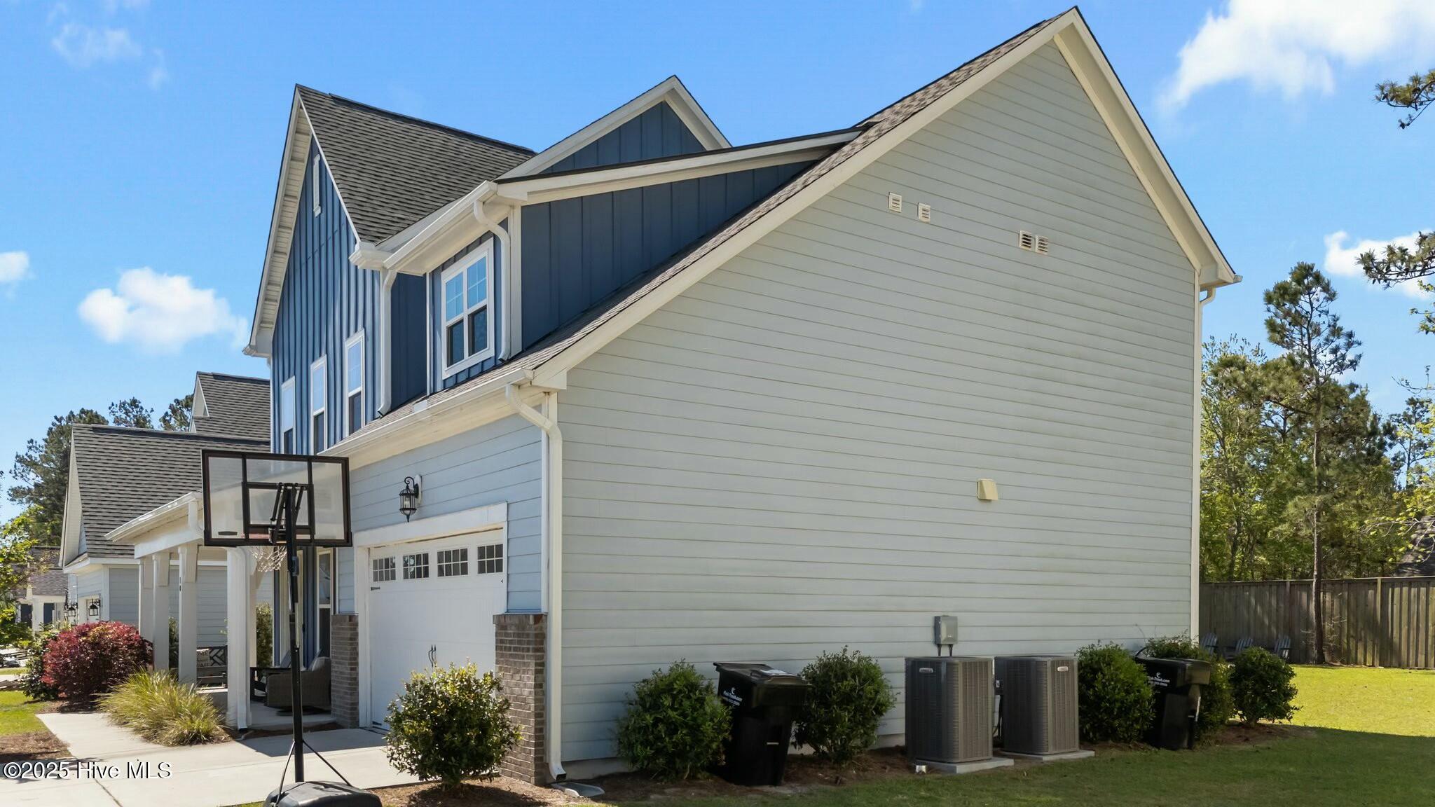 10 E Cloverfield Lane