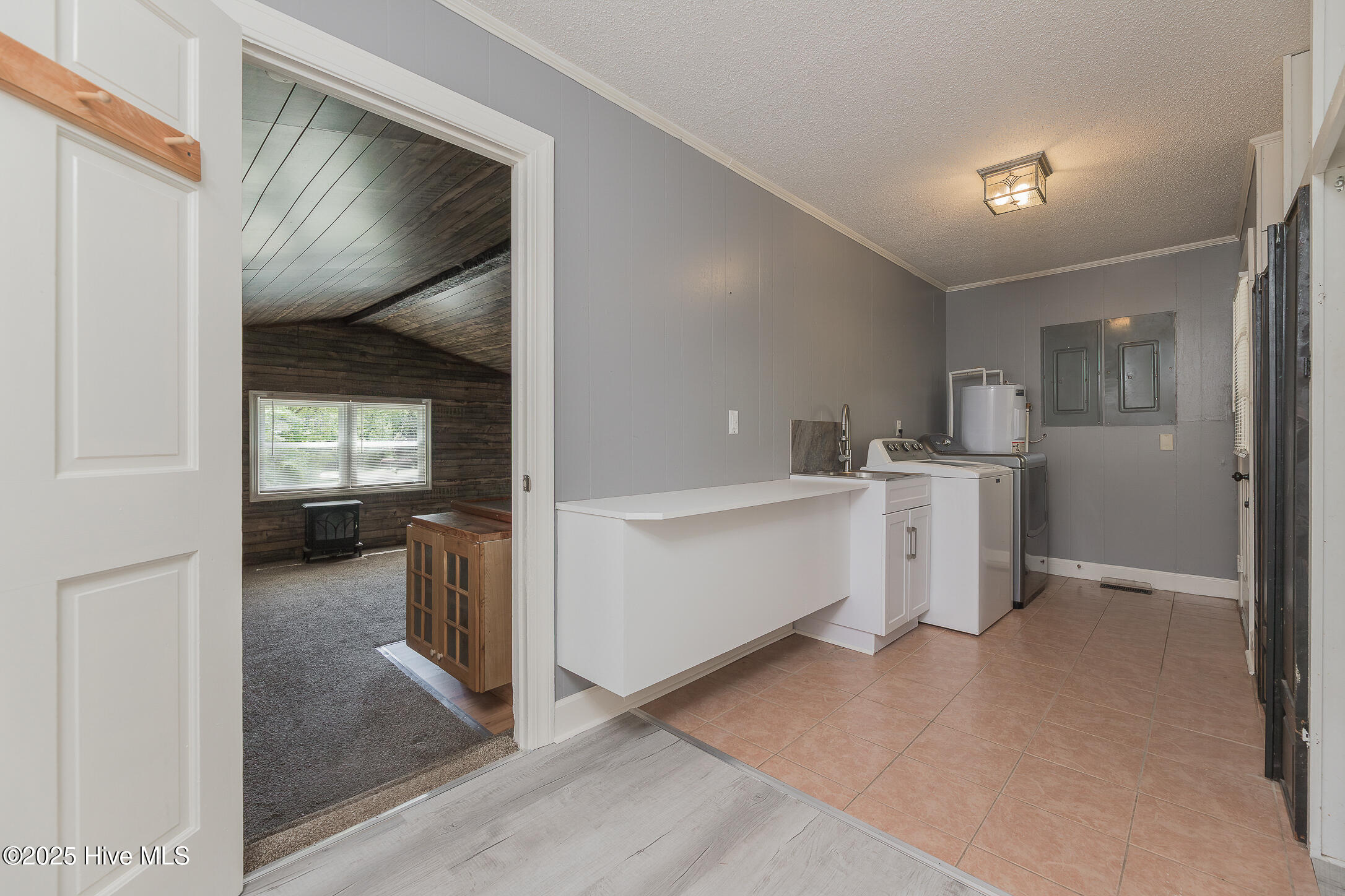 191 Sunset Road