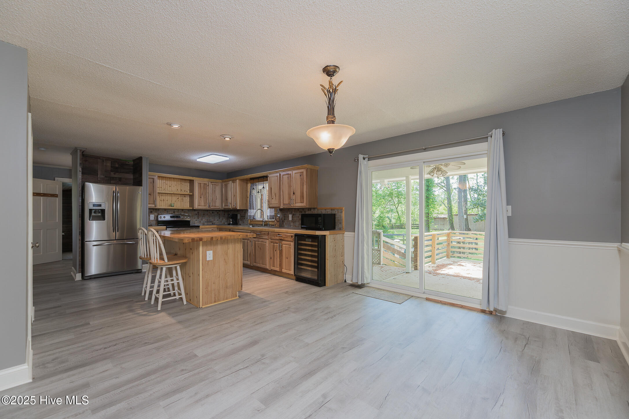 191 Sunset Road