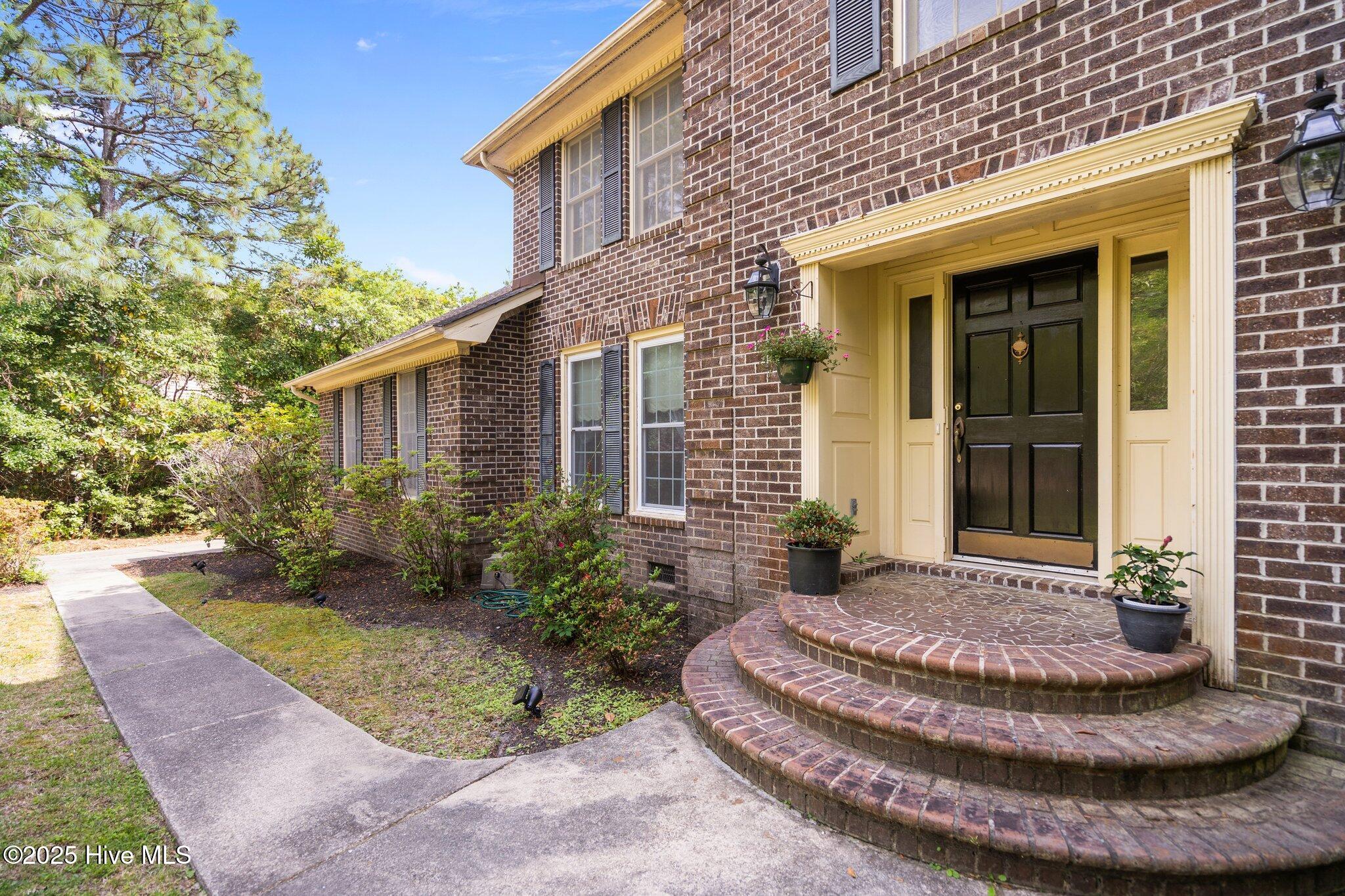 2500 Greenwell Court