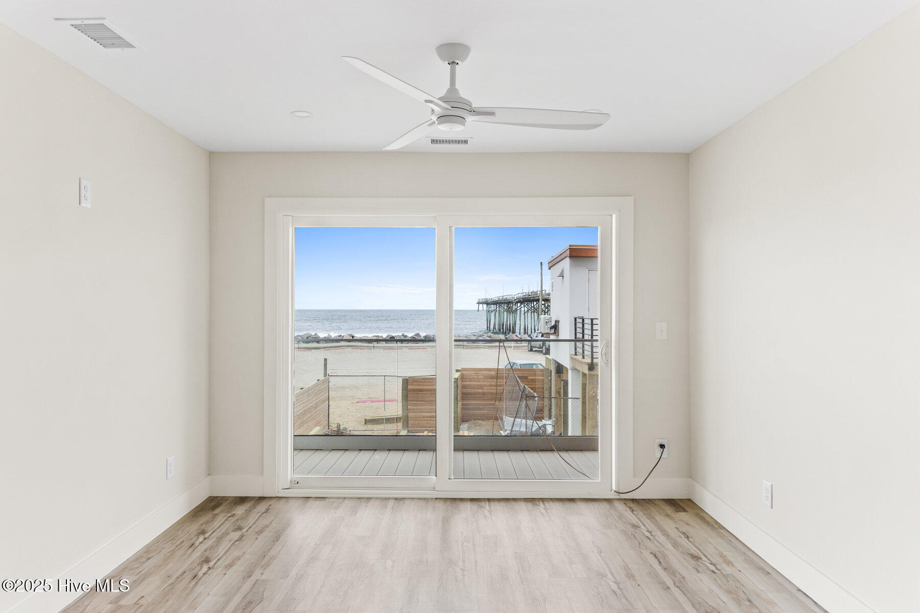 1800 Canal Drive, 101