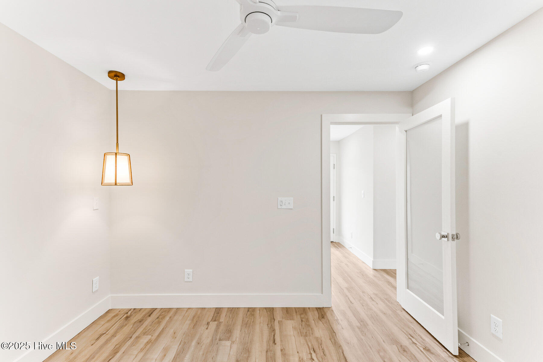 1800 Canal Drive, 101