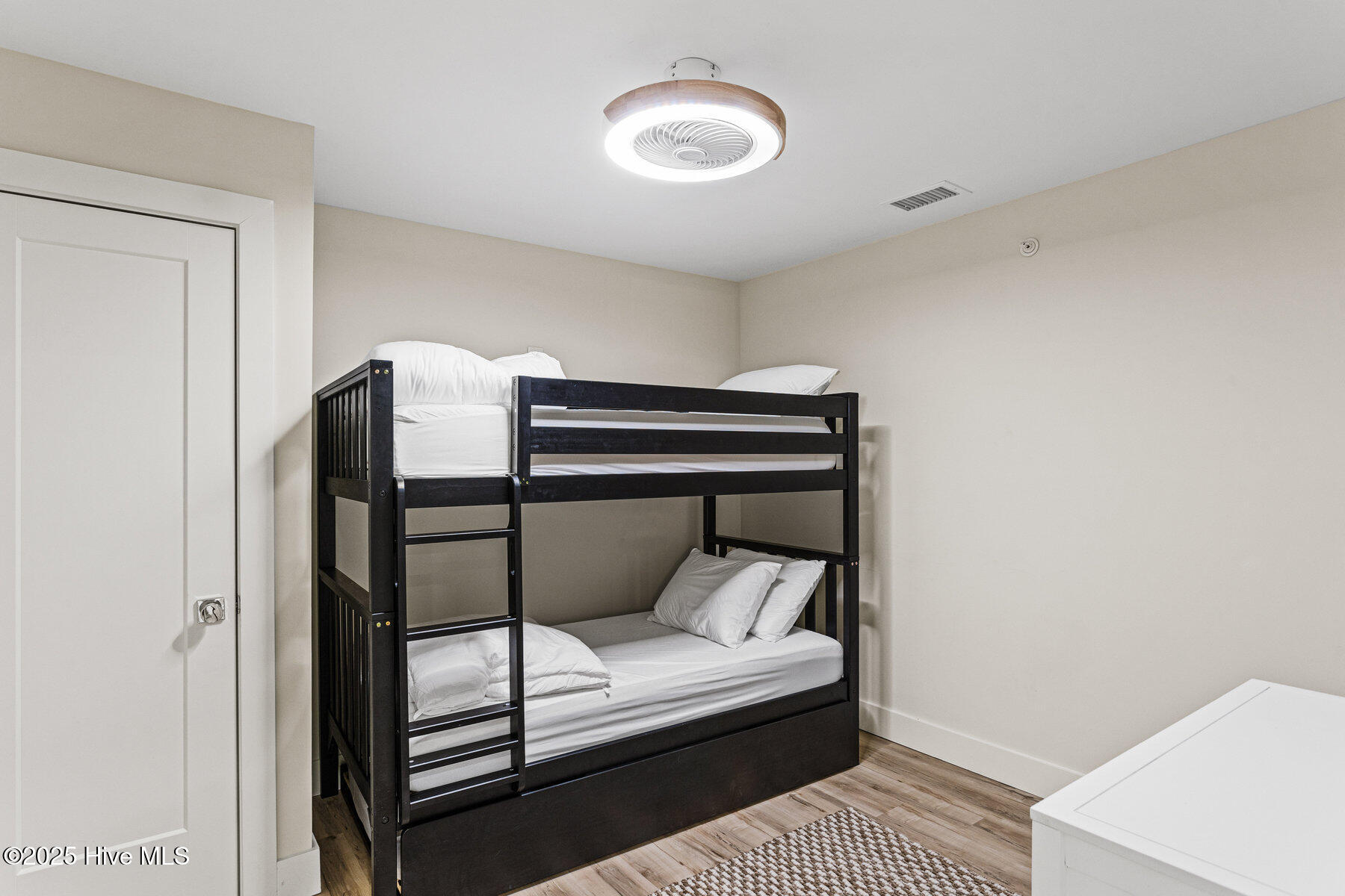 1800 Canal Drive, 107