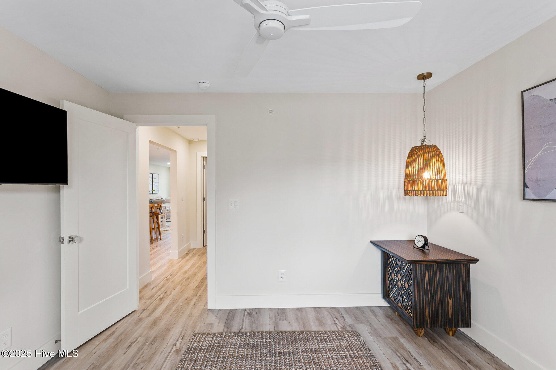 1800 Canal Drive, 107