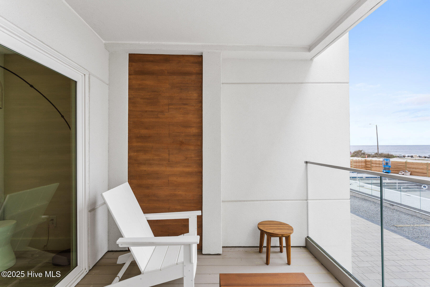 1800 Canal Drive, 107