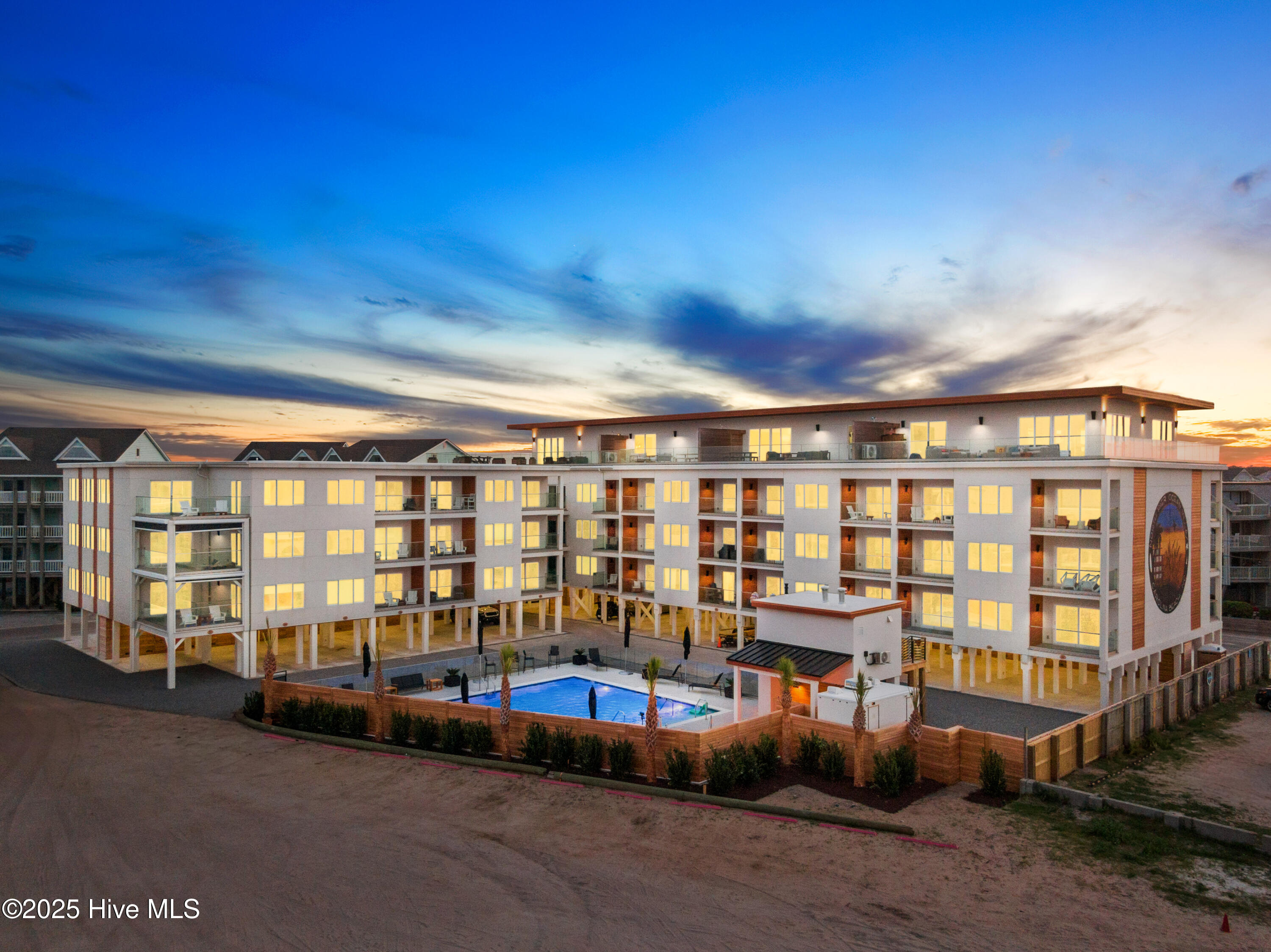 1800 Canal Drive, 303