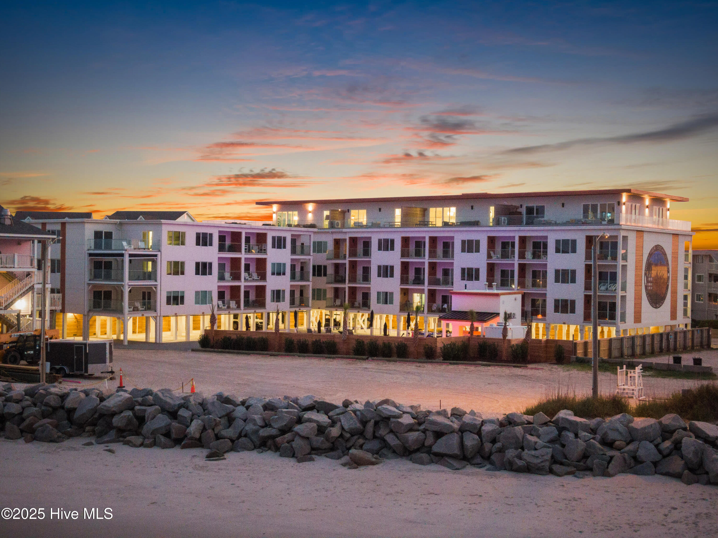 1800 Canal Drive, 303