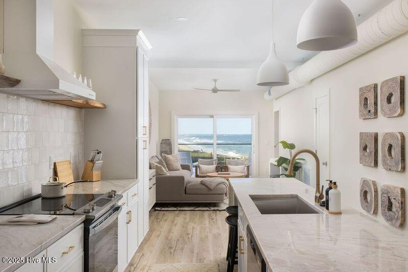 1800 Canal Drive, 311