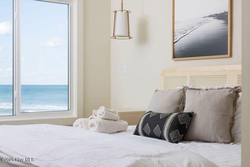 1800 Canal Drive, 311