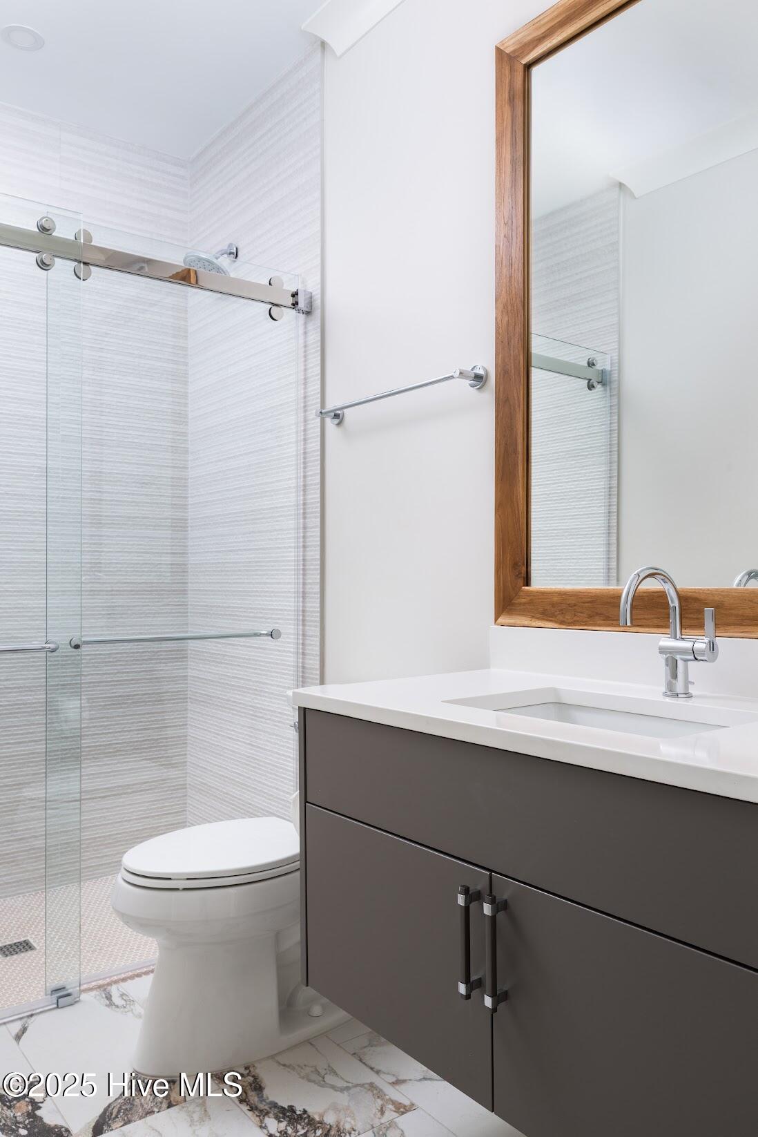 1800 Canal Drive, 401