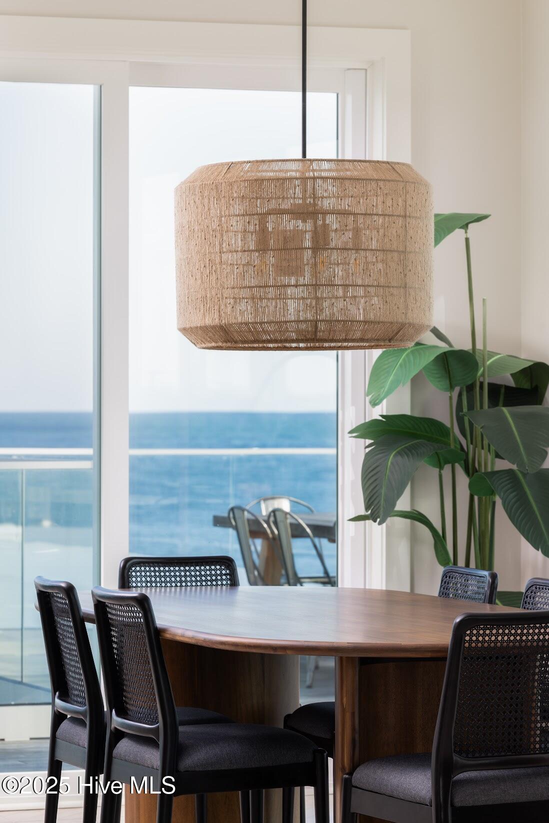 1800 Canal Drive, 401