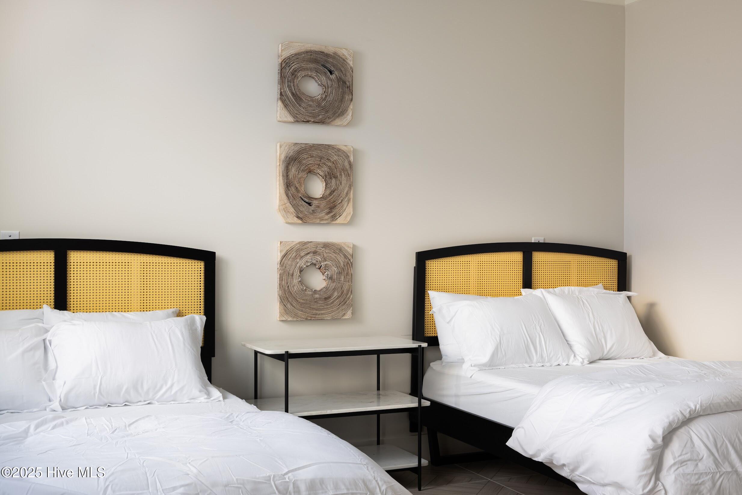 1800 Canal Drive, 401