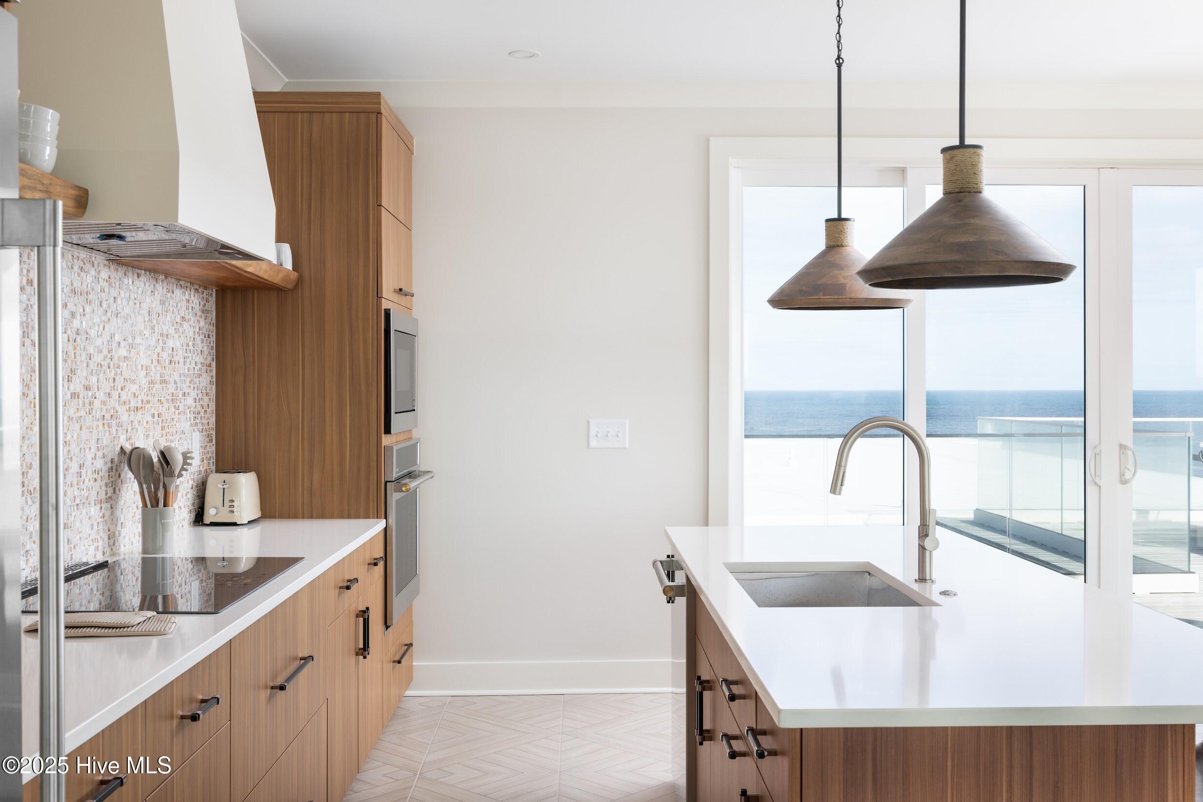 1800 Canal Drive, 401