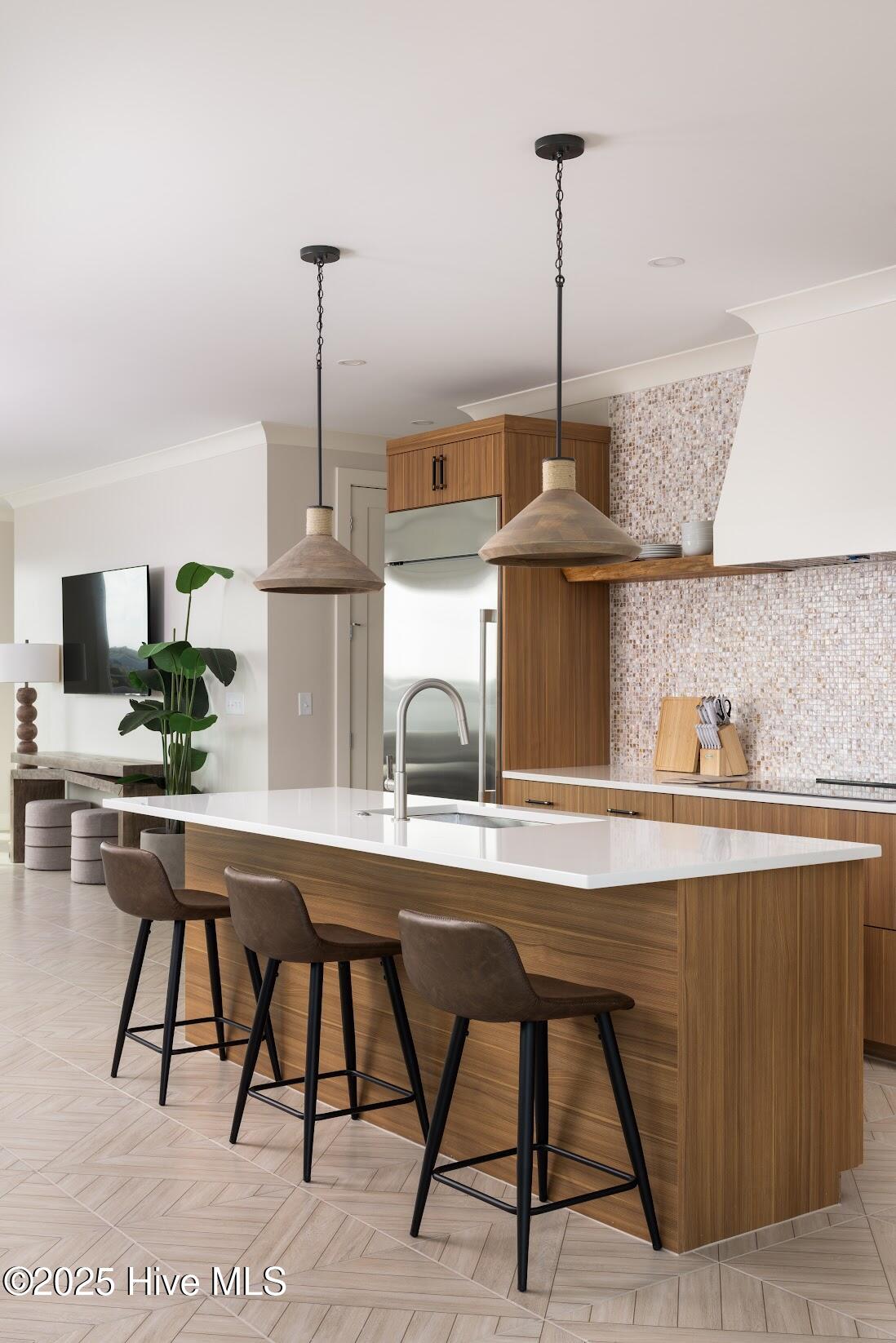 1800 Canal Drive, 401