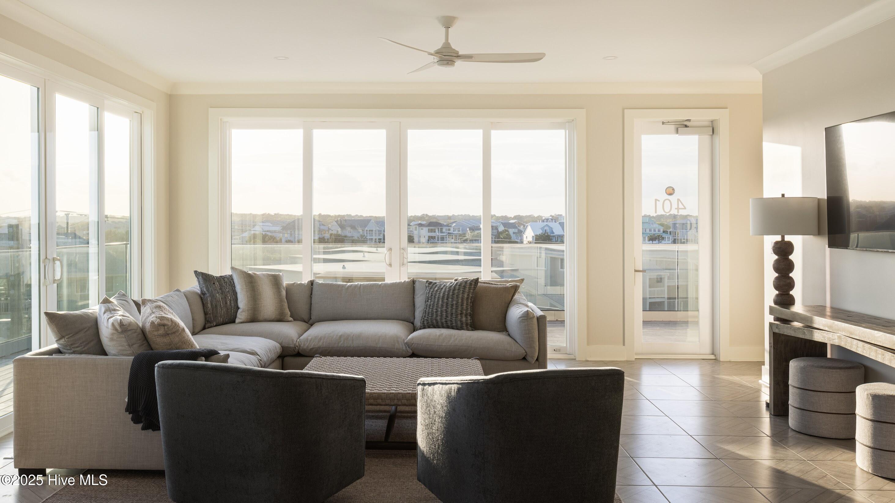 1800 Canal Drive, 401