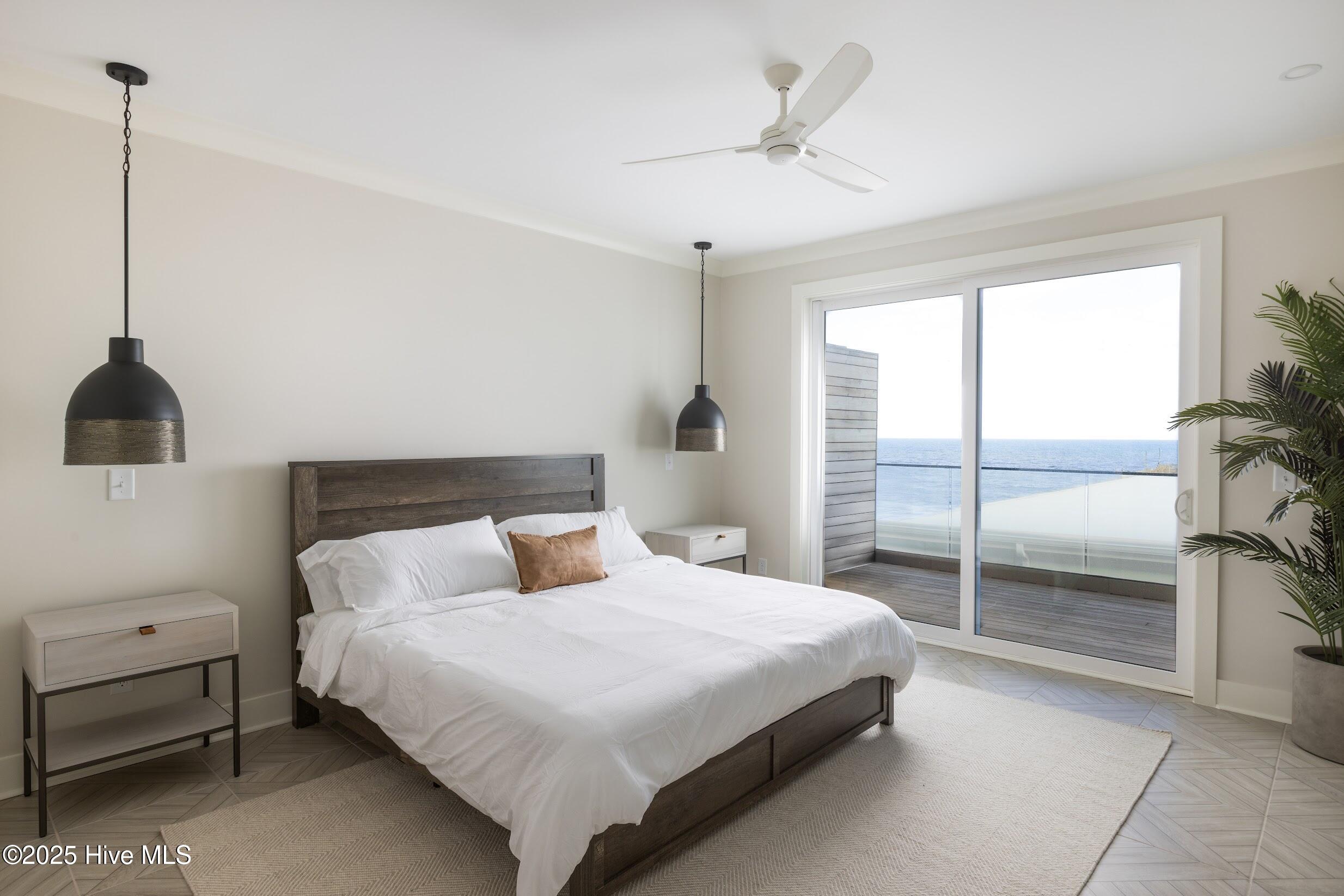 1800 Canal Drive, 401