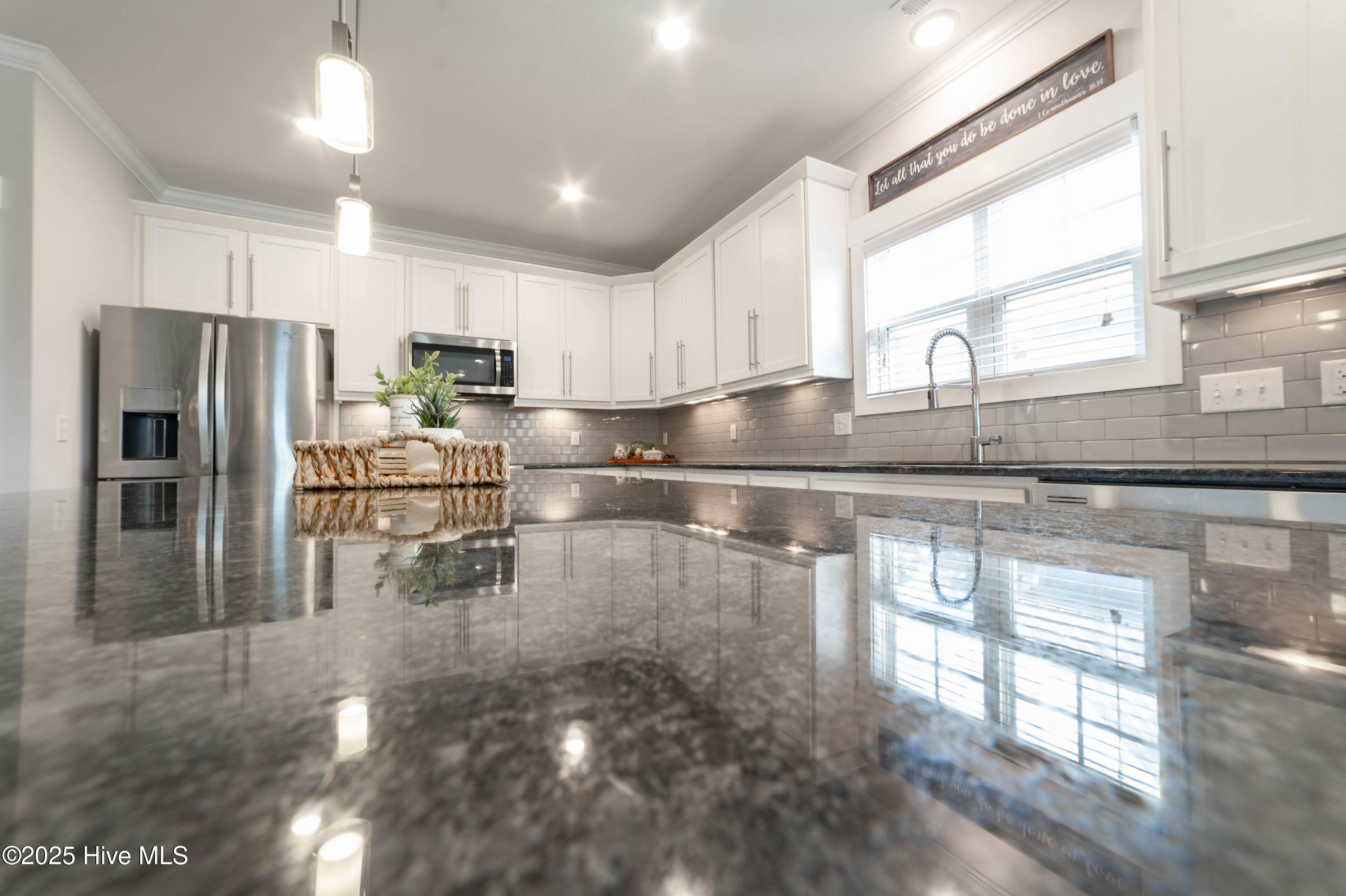 1413 Spot Lane