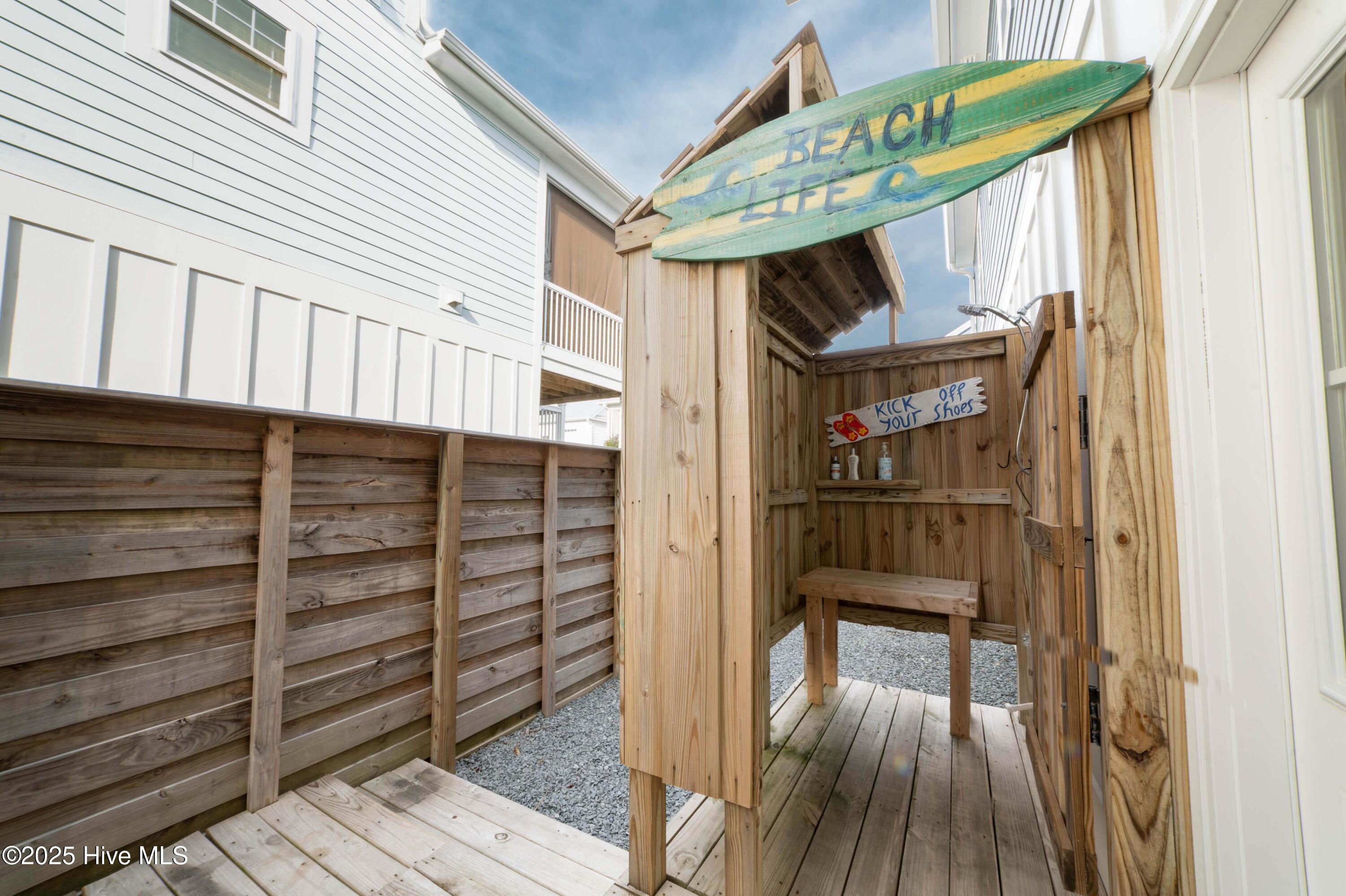 1413 Spot Lane