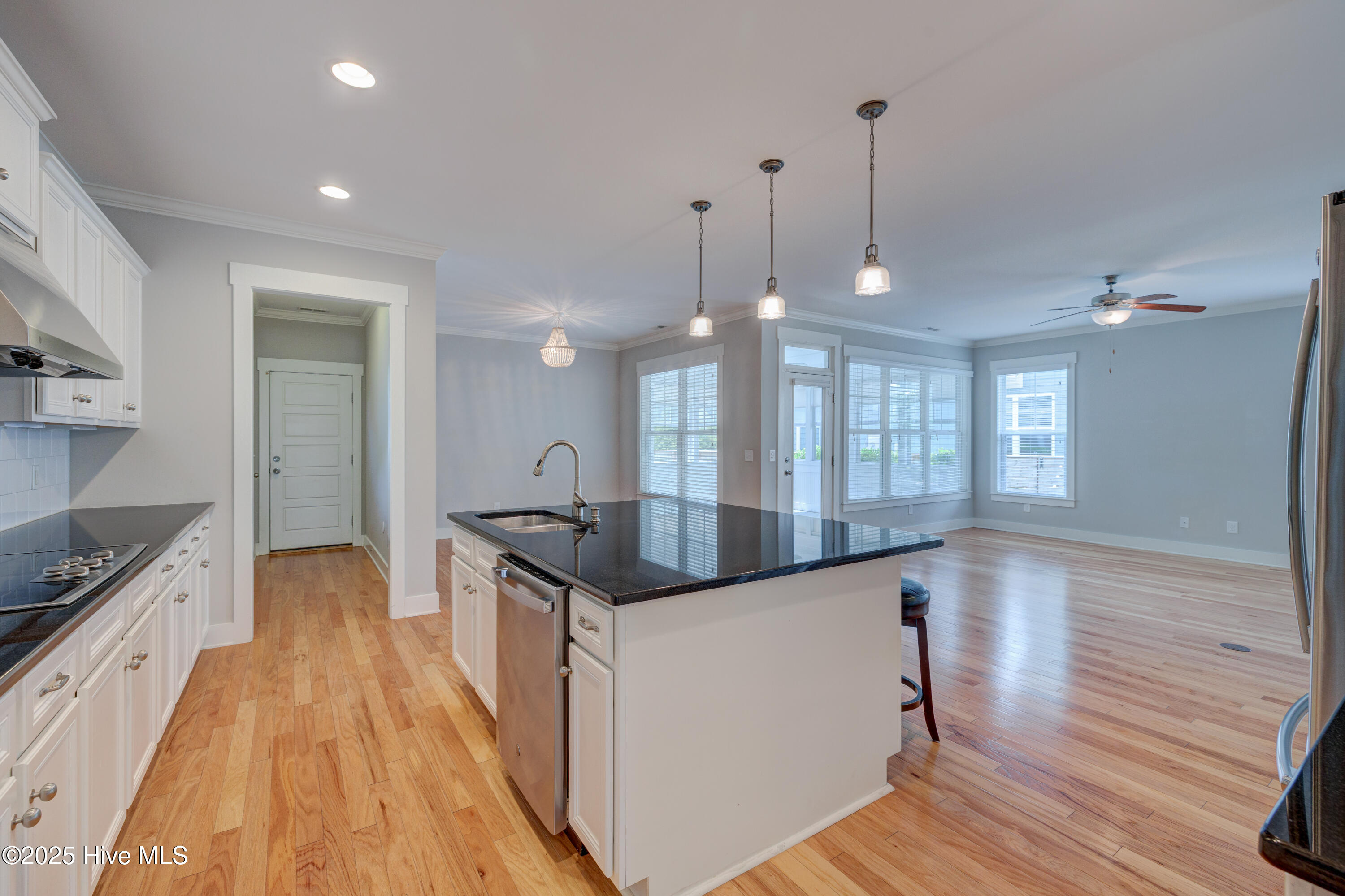 1012 Anchors Bend Way