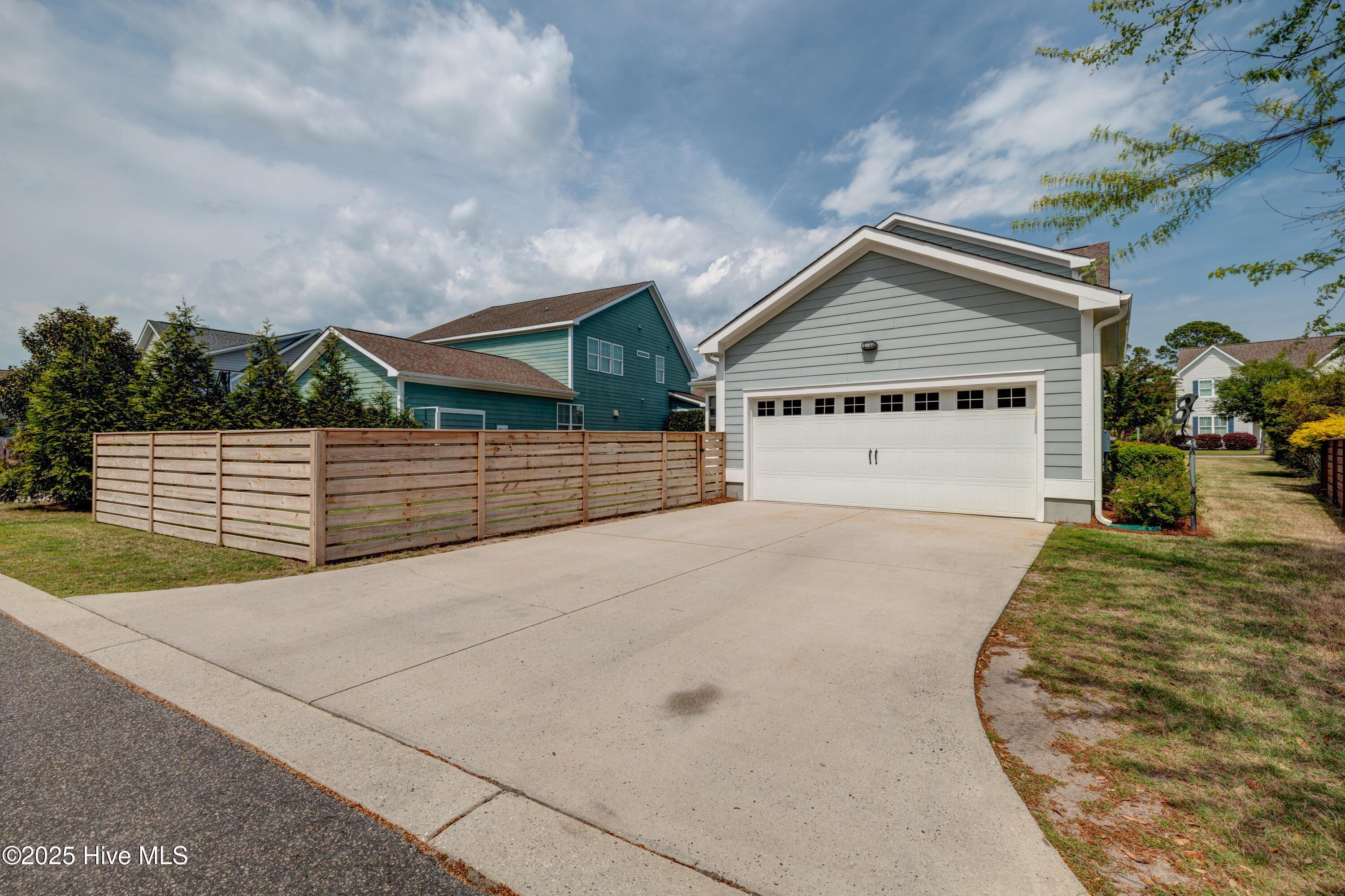 1012 Anchors Bend Way