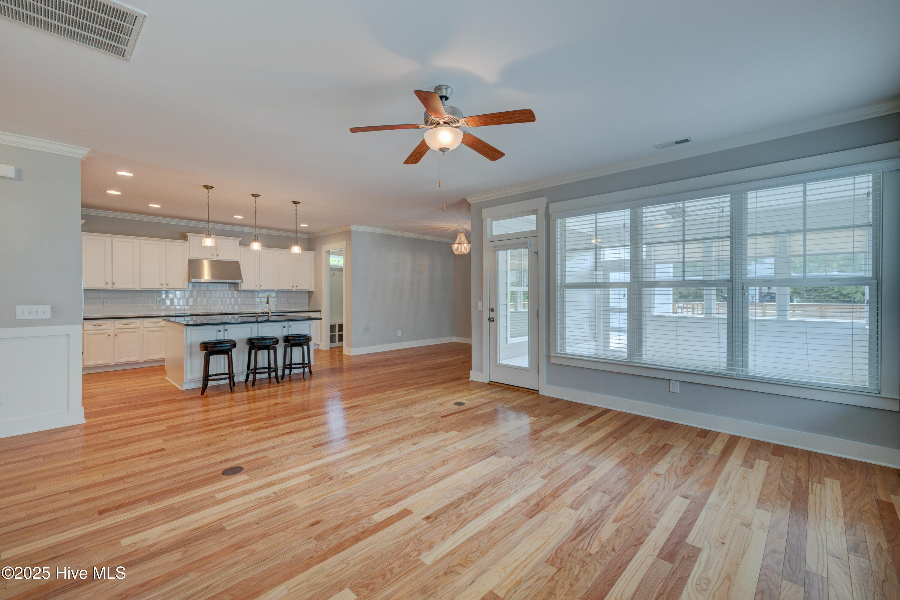 1012 Anchors Bend Way