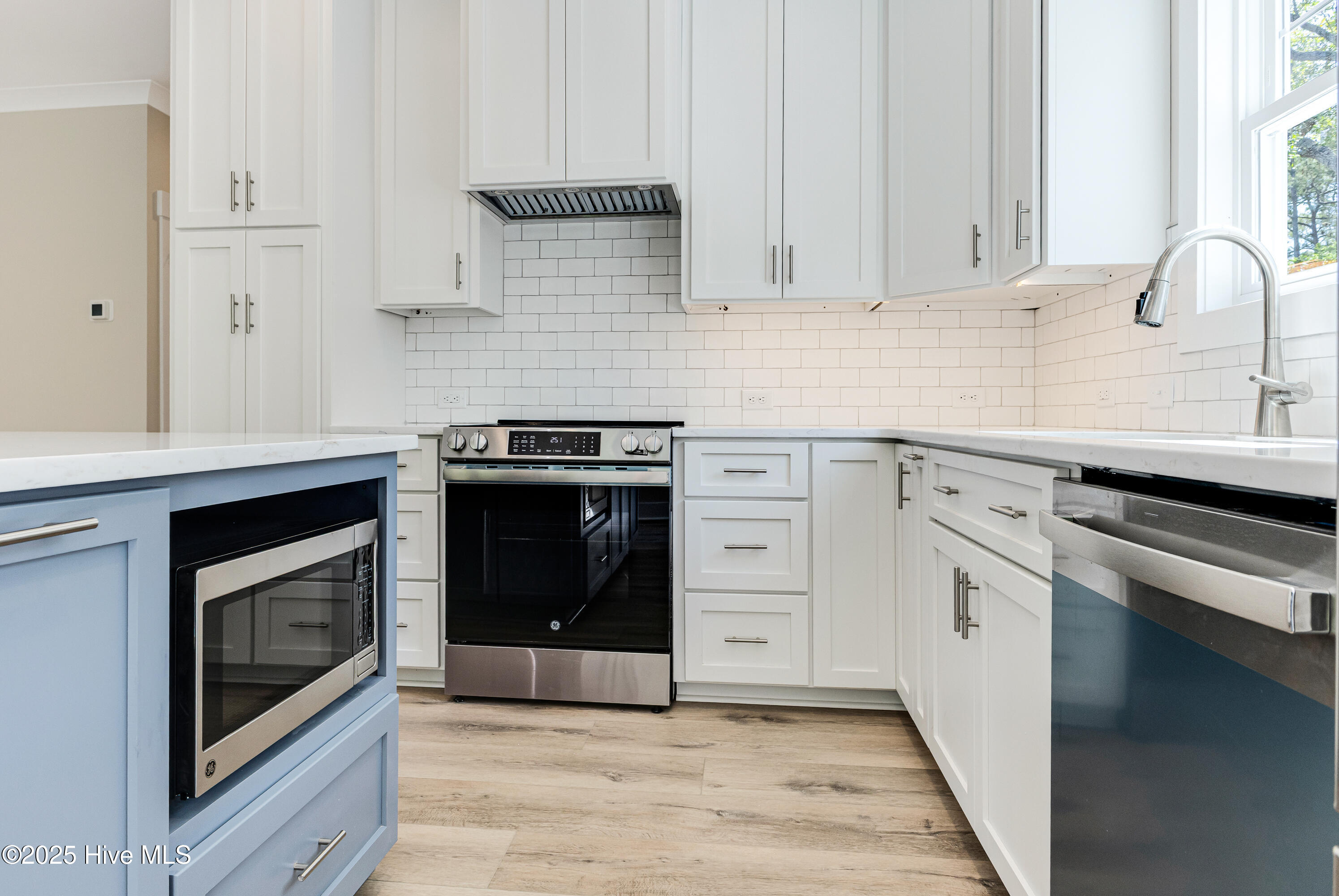 229 NE 34th Street