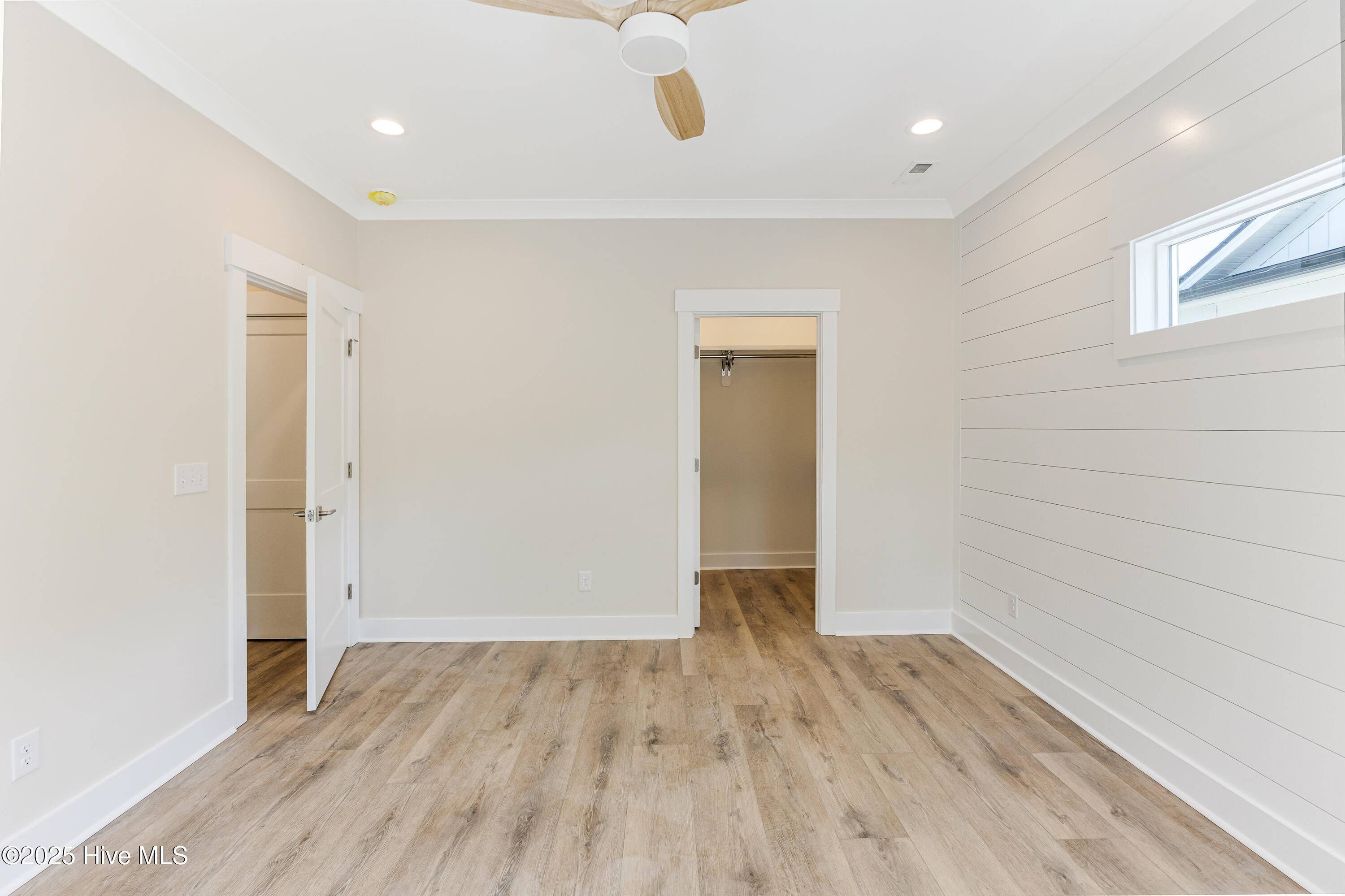 229 NE 34th Street