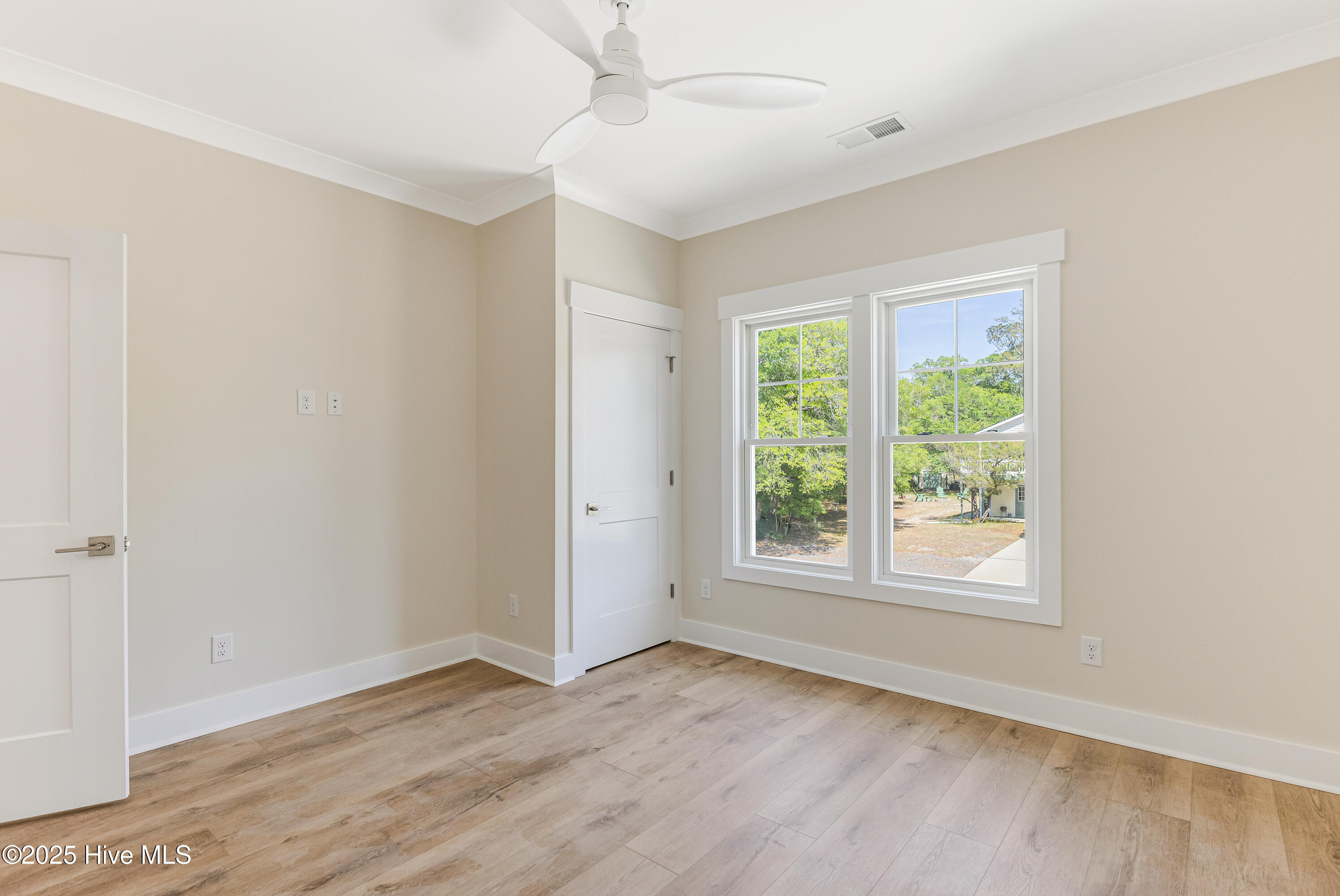 229 NE 34th Street
