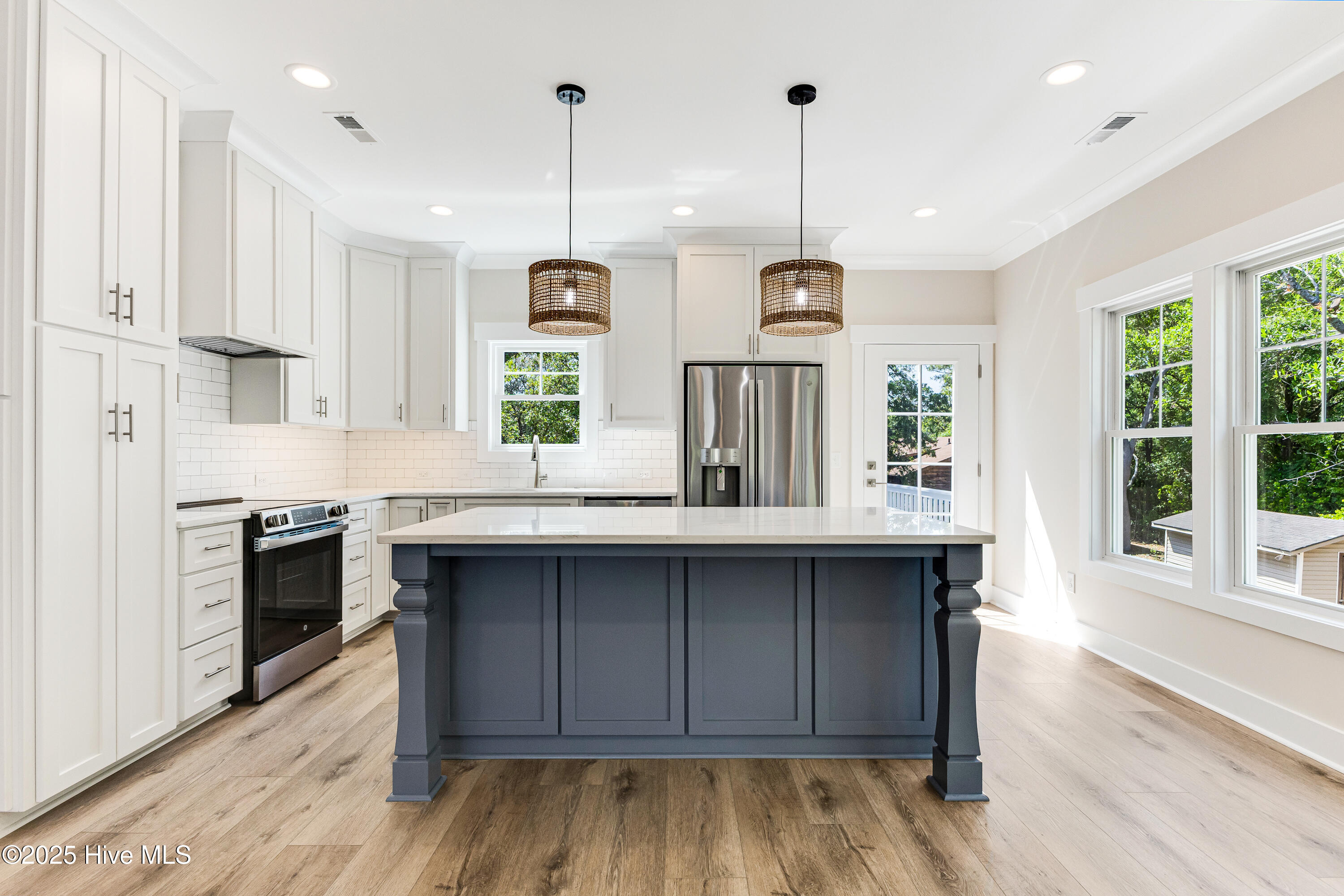 229 NE 34th Street